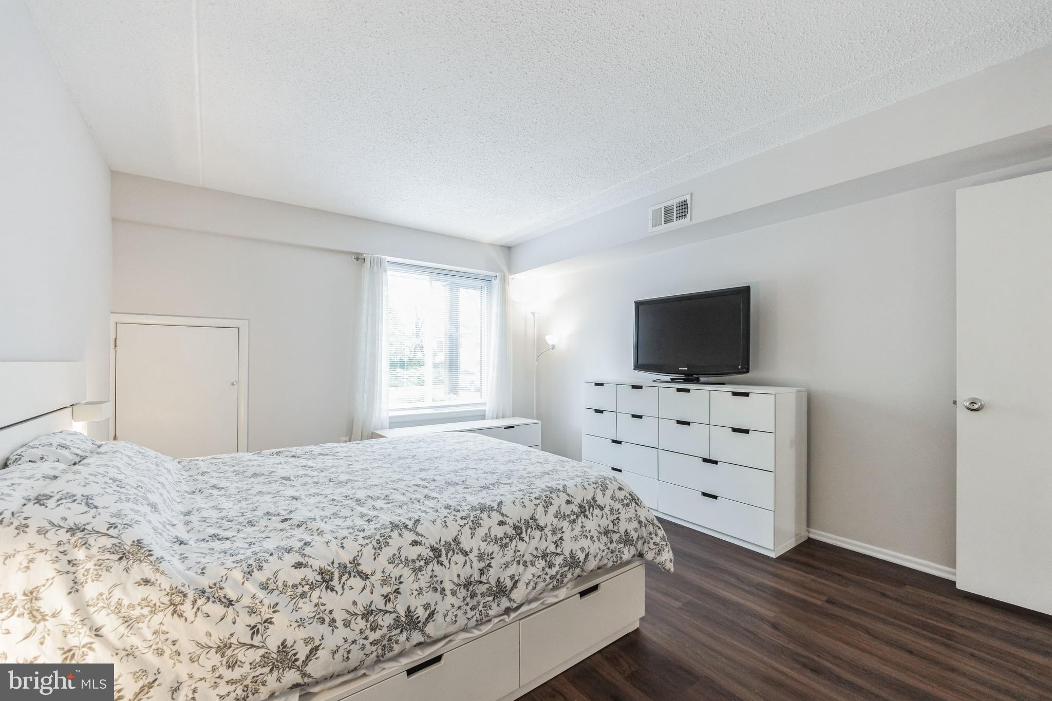 5200 HILLTOP DRIVE M2