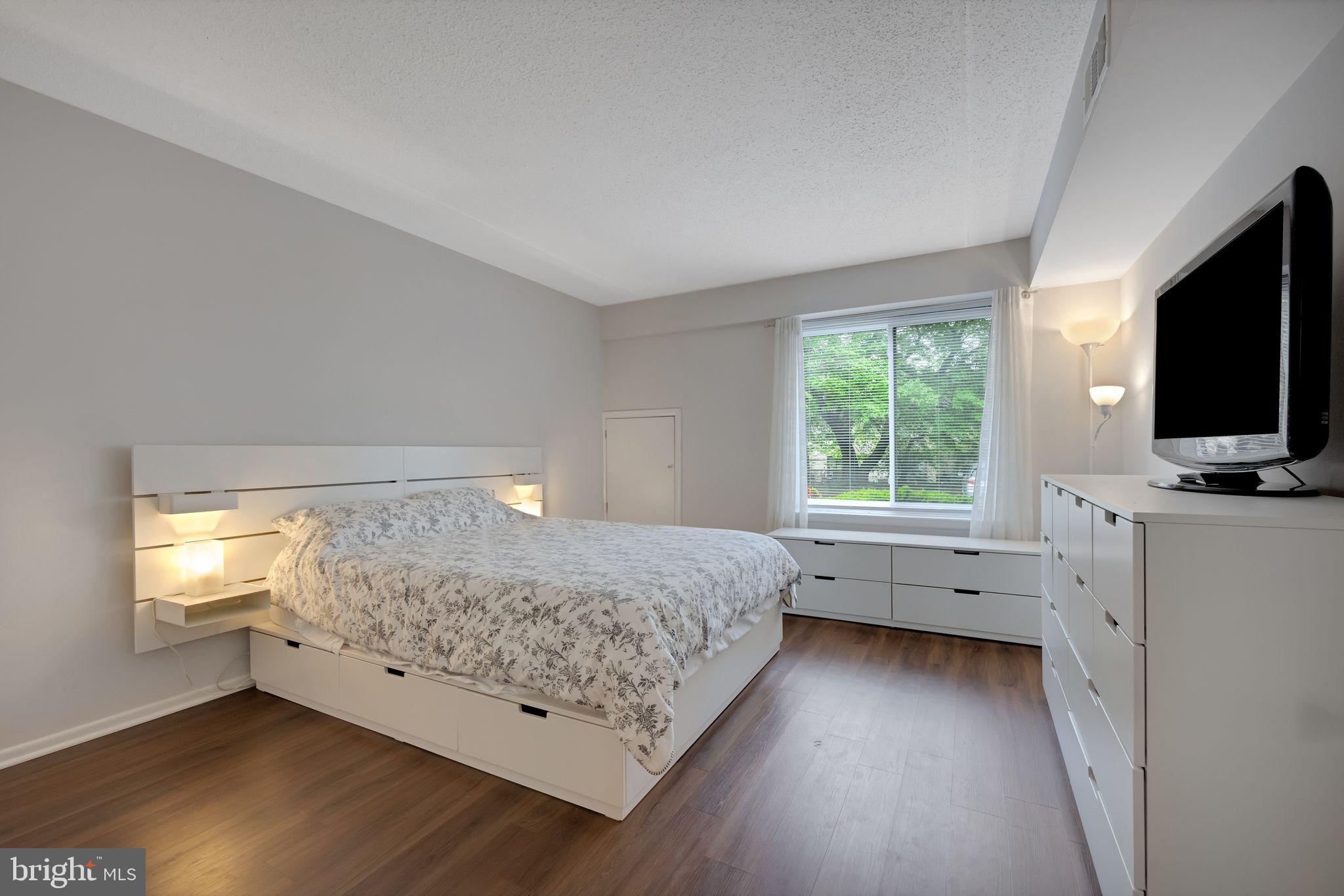 5200 HILLTOP DRIVE M2
