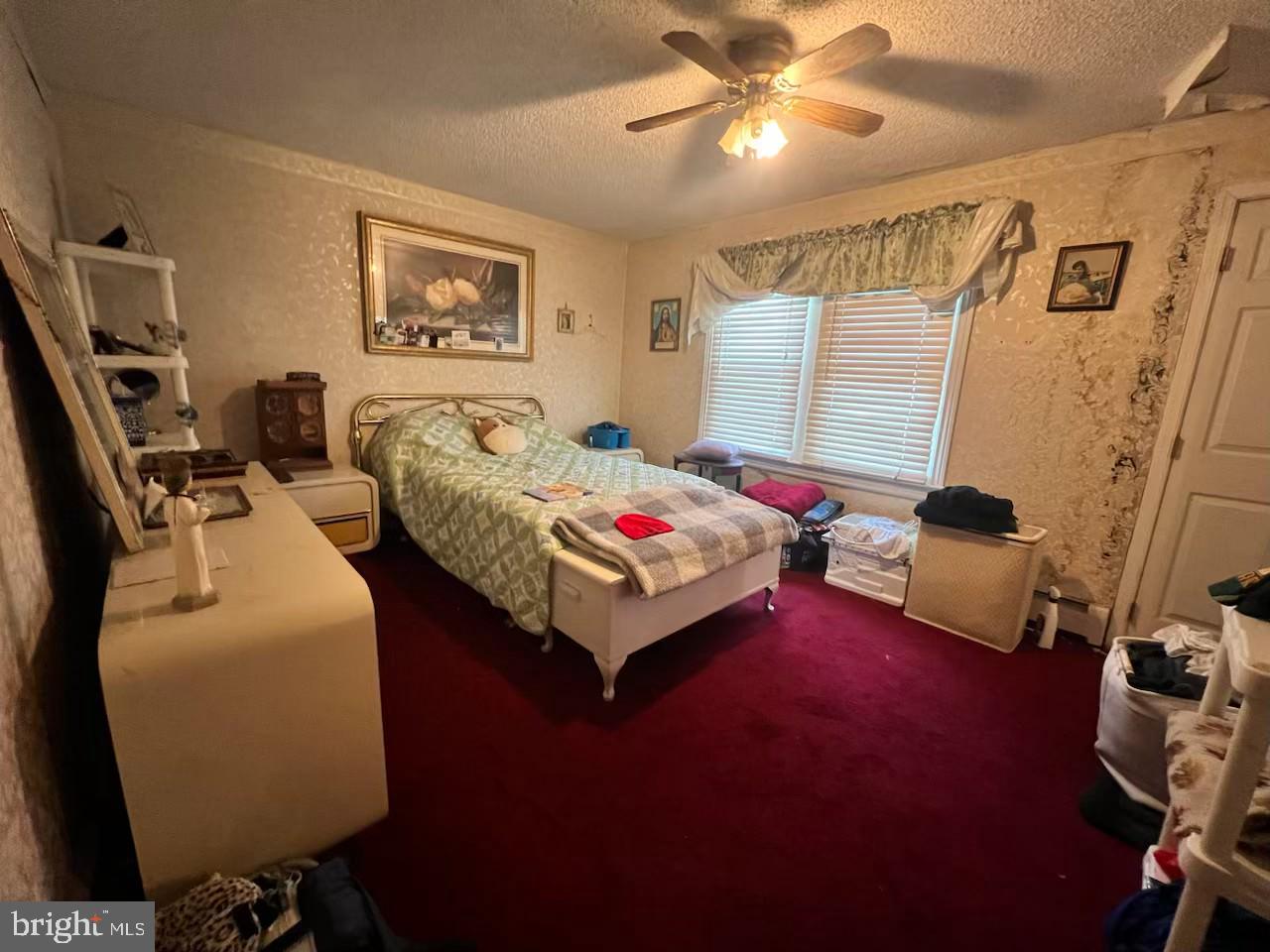 39 W MANOA ROAD