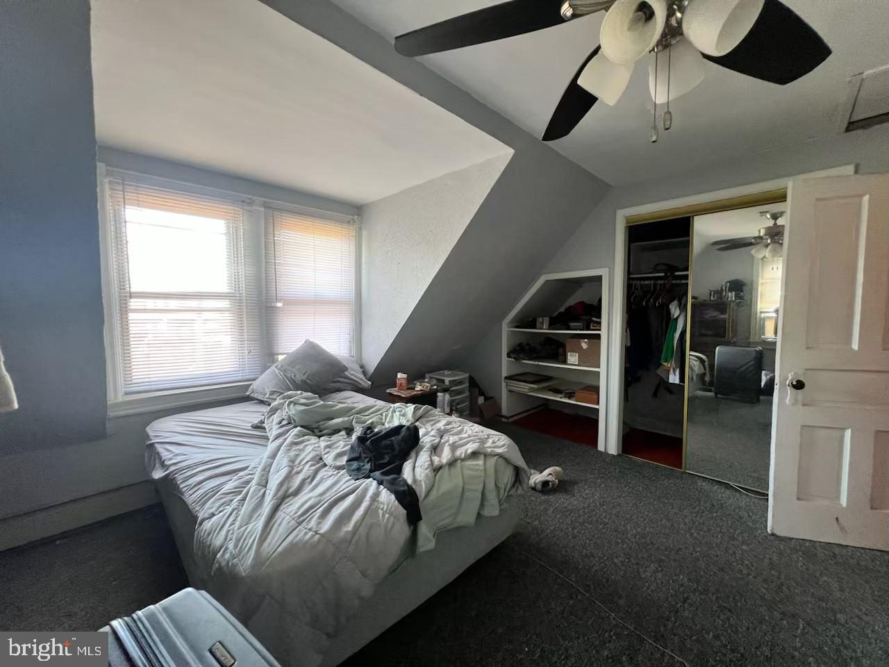 39 W MANOA ROAD