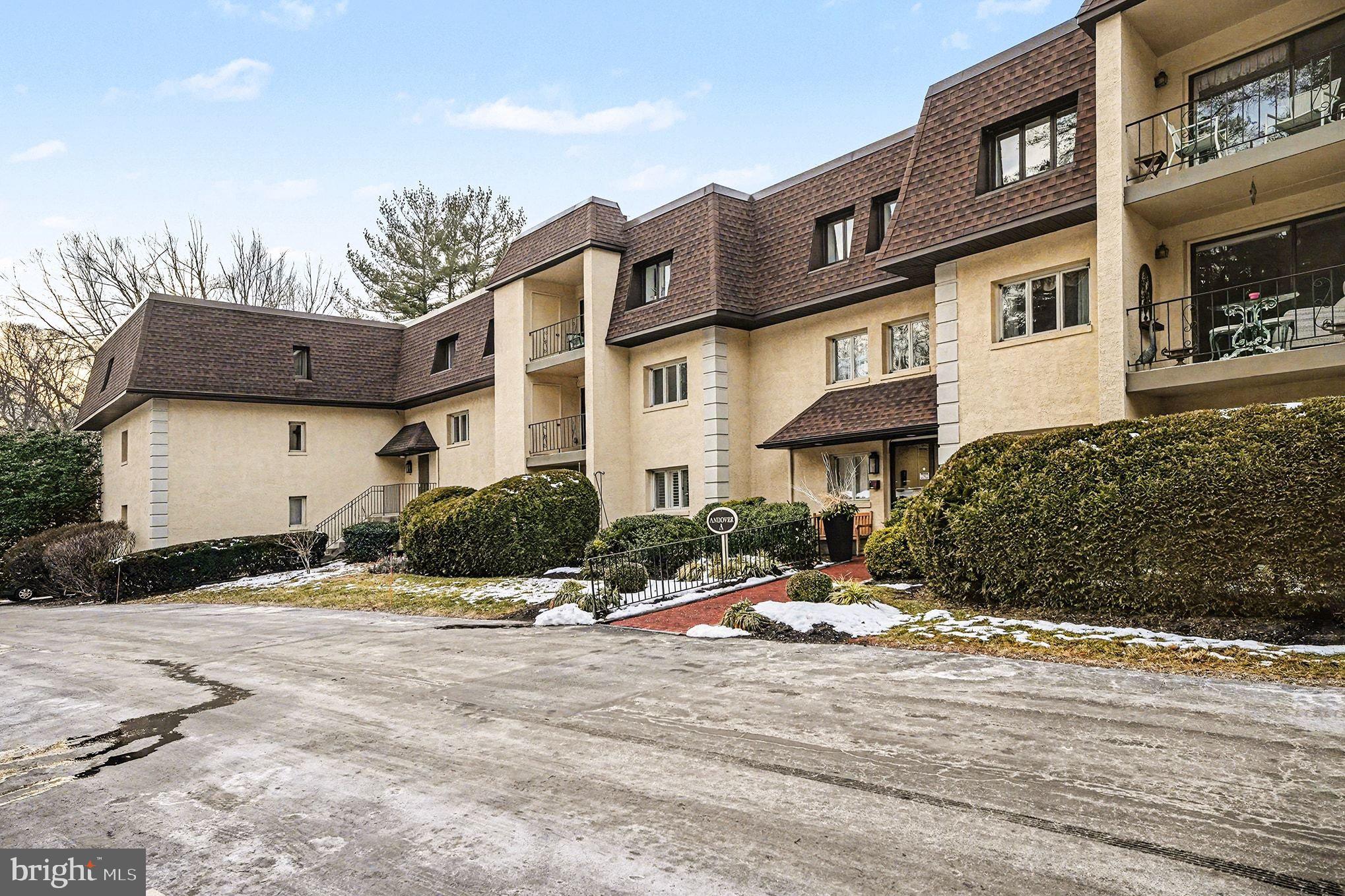 202A SUMMIT DRIVE 202A