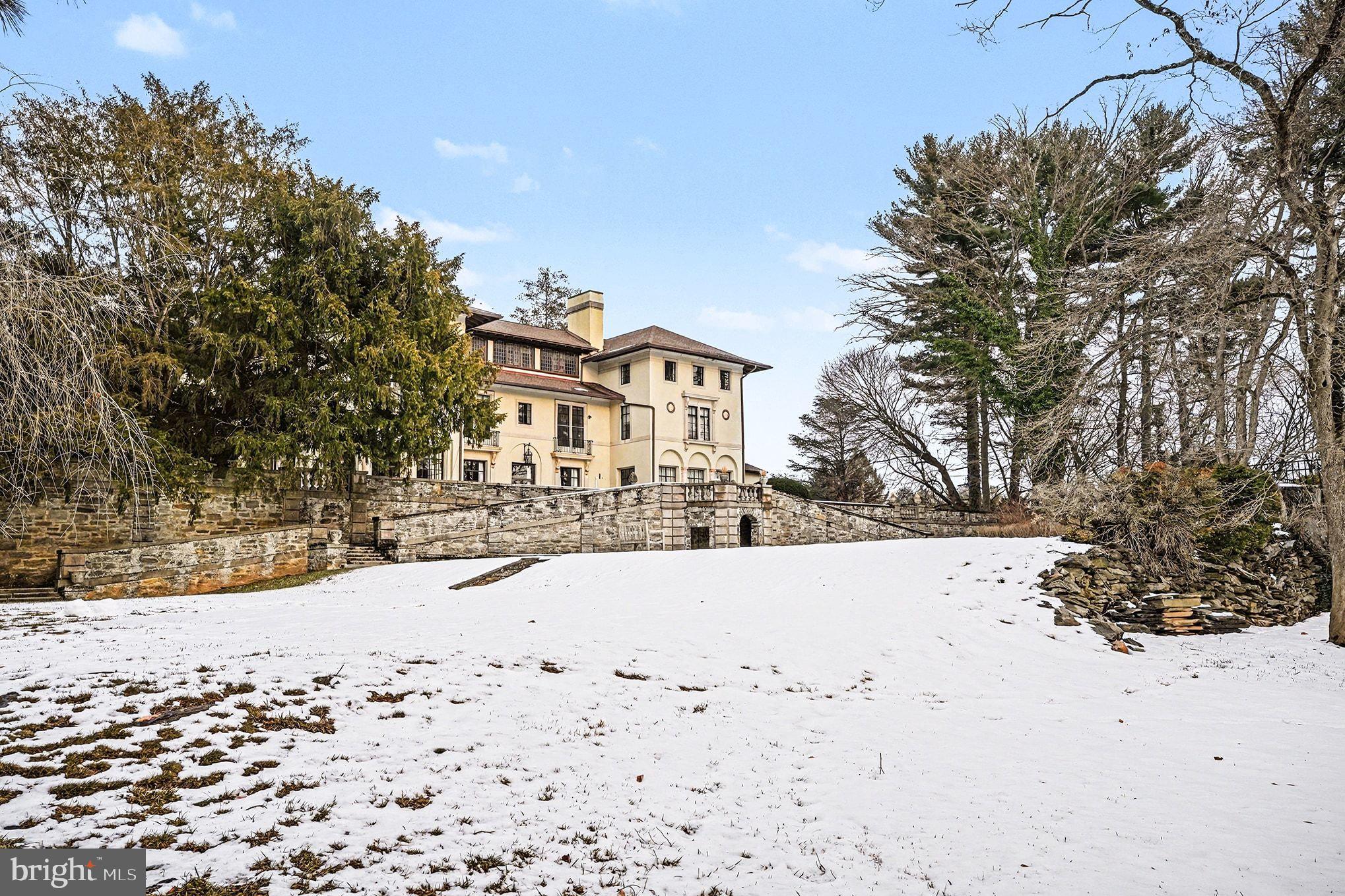 202A SUMMIT DRIVE 202A