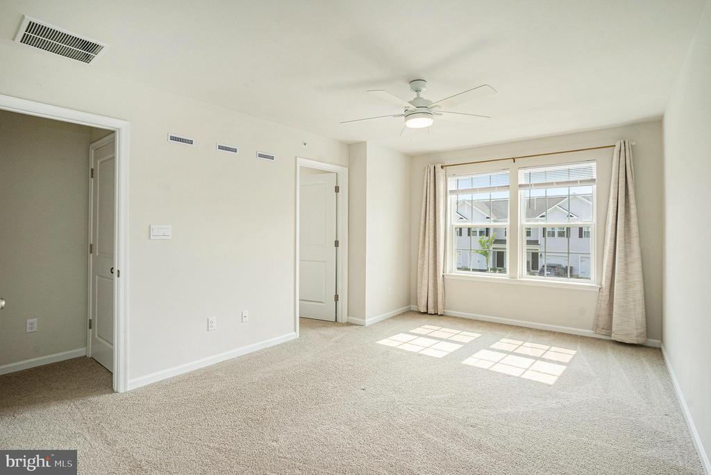 1143 MARTIN ROAD