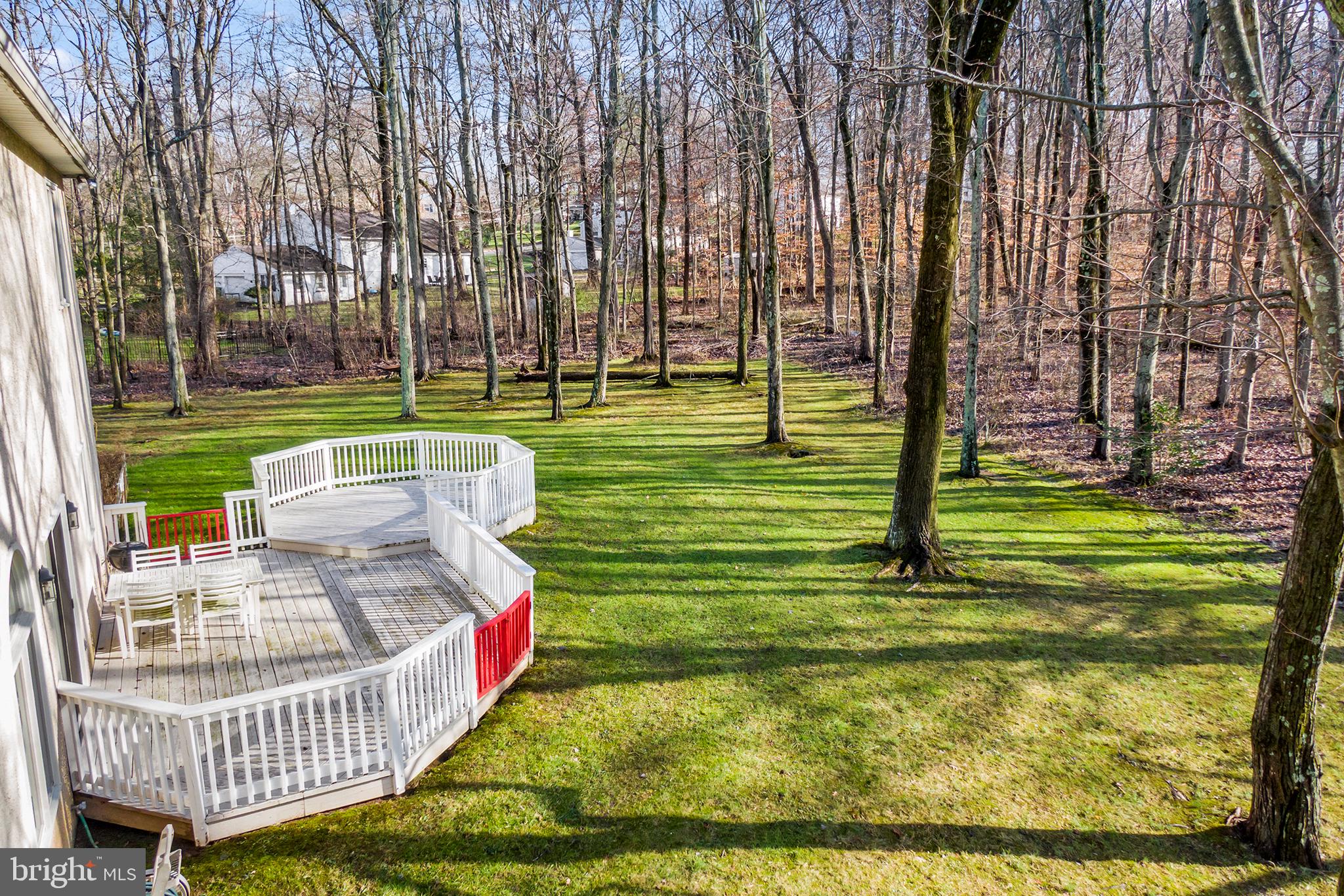 1537 JARRETTOWN ROAD