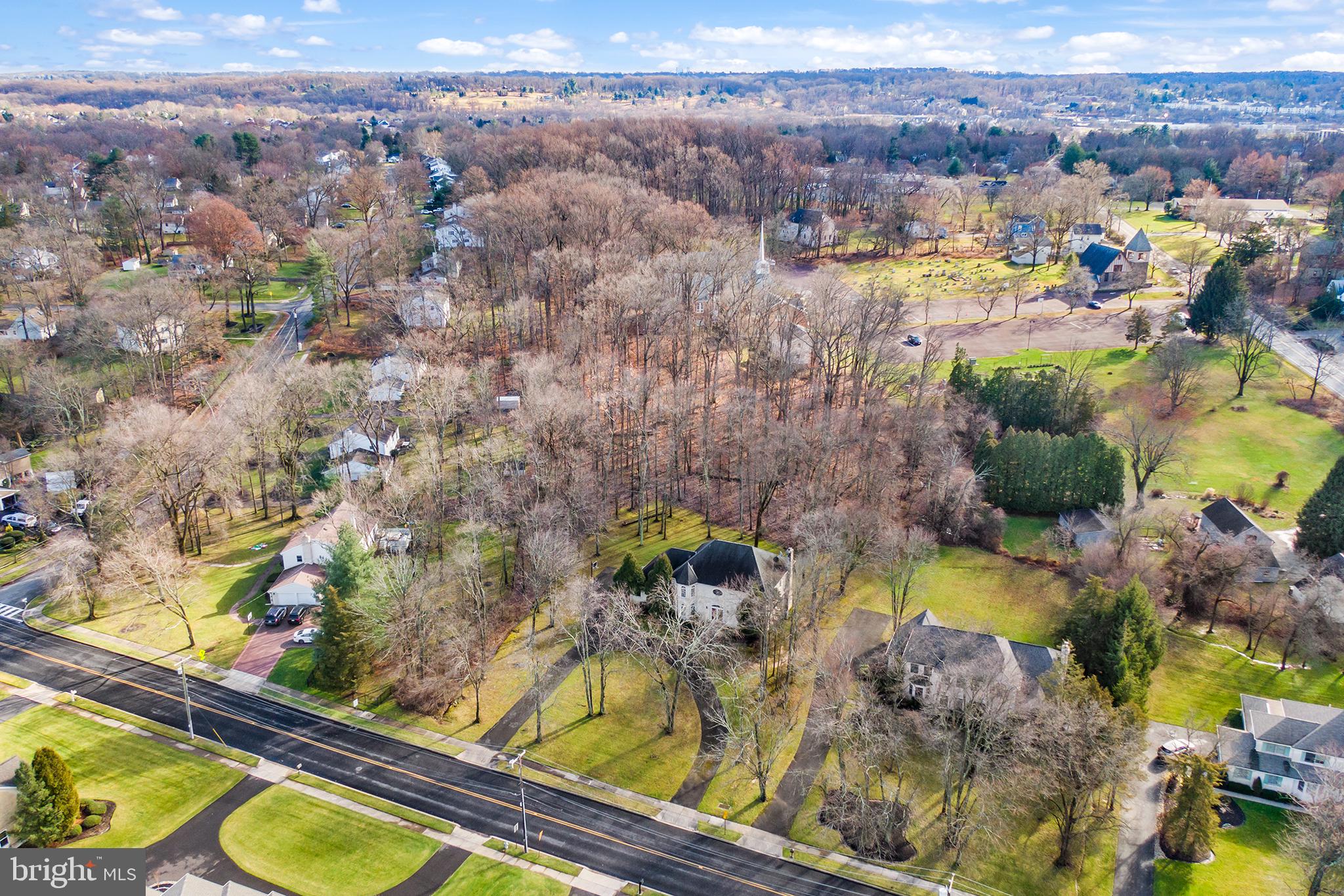 1537 JARRETTOWN ROAD