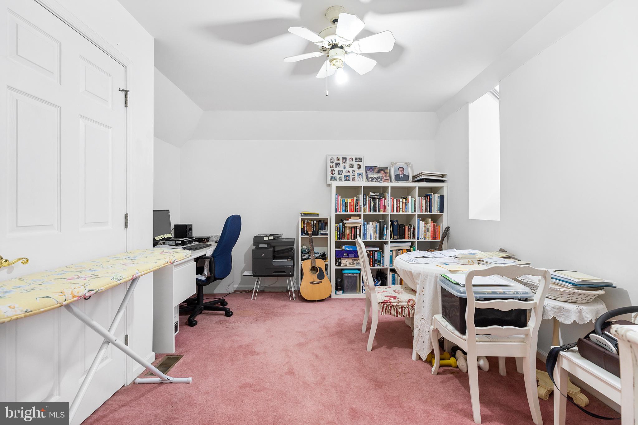 1537 JARRETTOWN ROAD