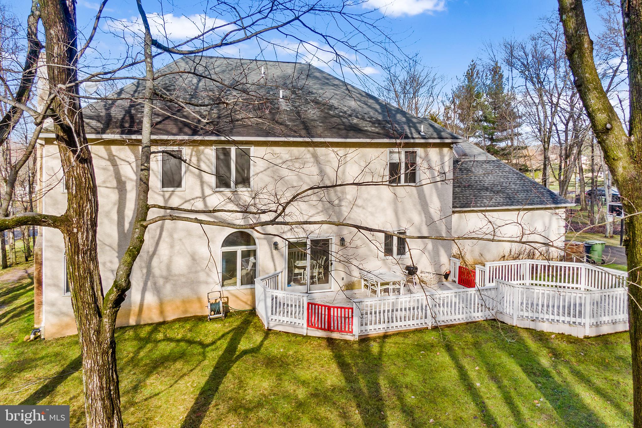 1537 JARRETTOWN ROAD