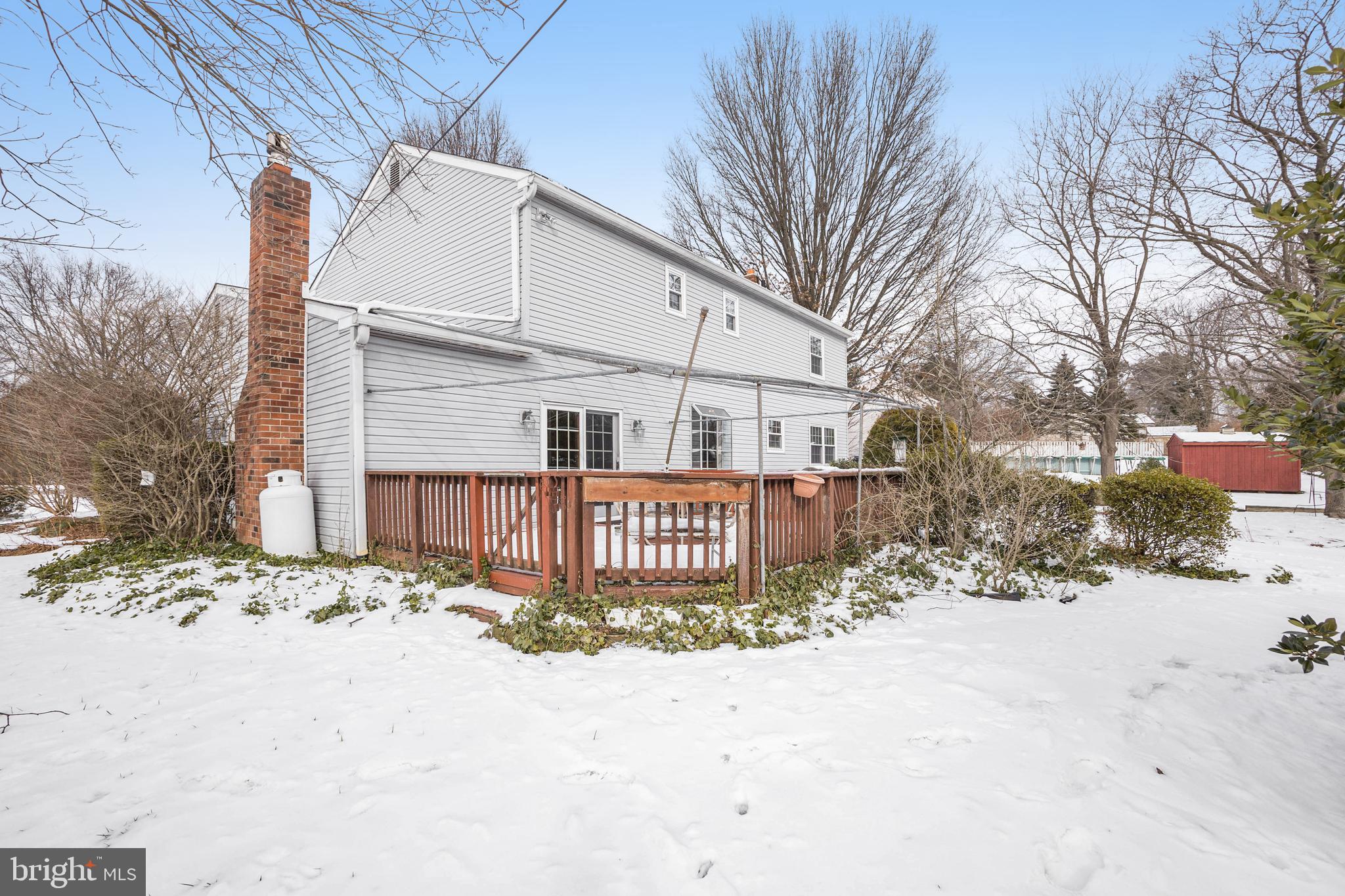 3205 CALN CIRCLE