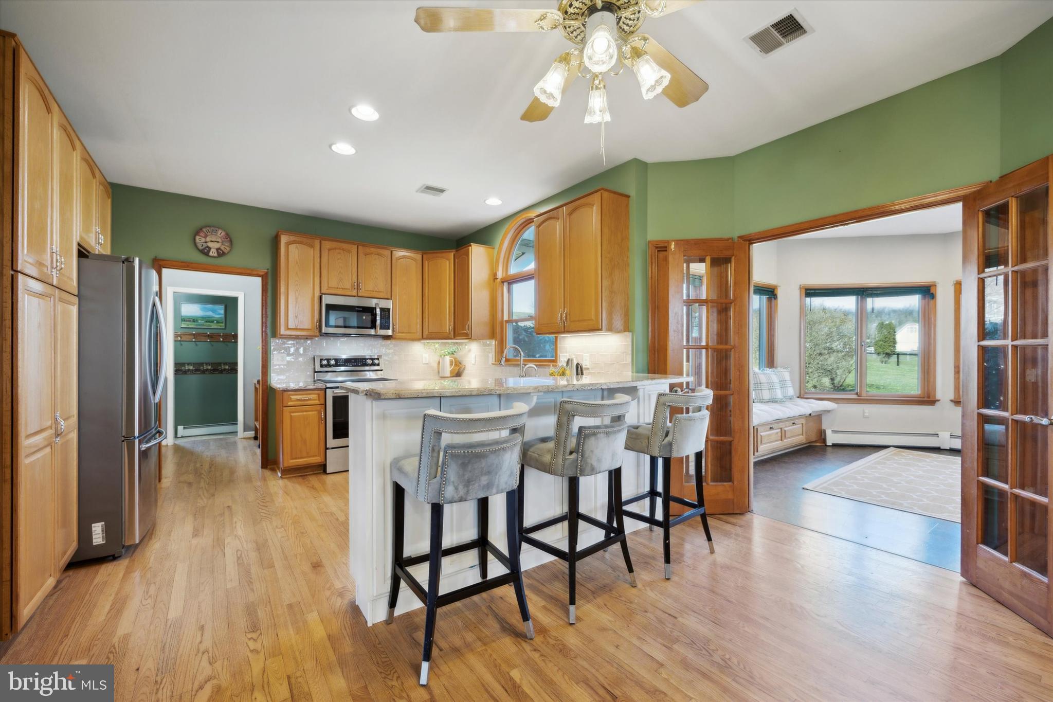 1330 OLD SUMNEYTOWN PIKE