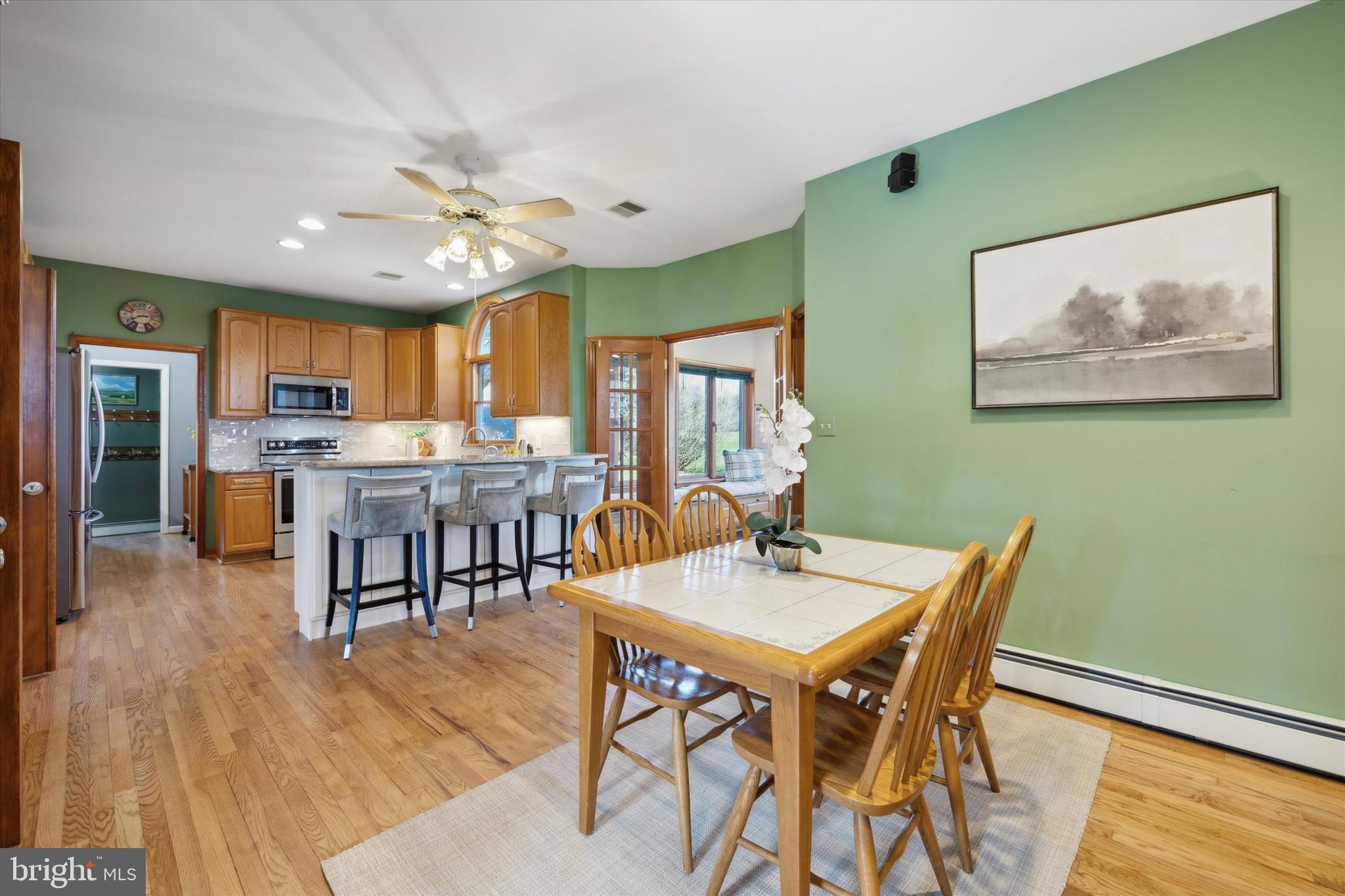 1330 OLD SUMNEYTOWN PIKE