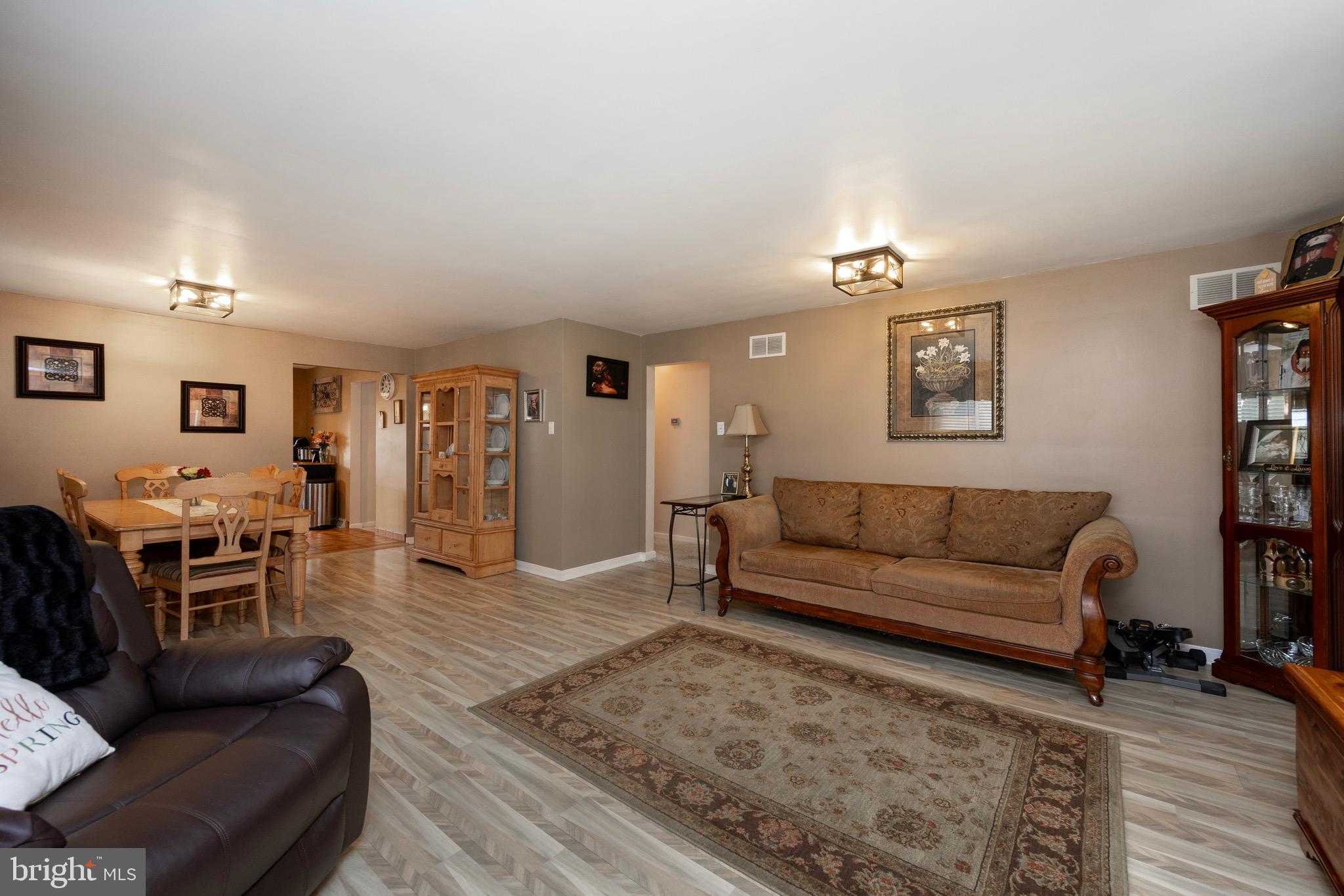 121 REIFFS MILL ROAD