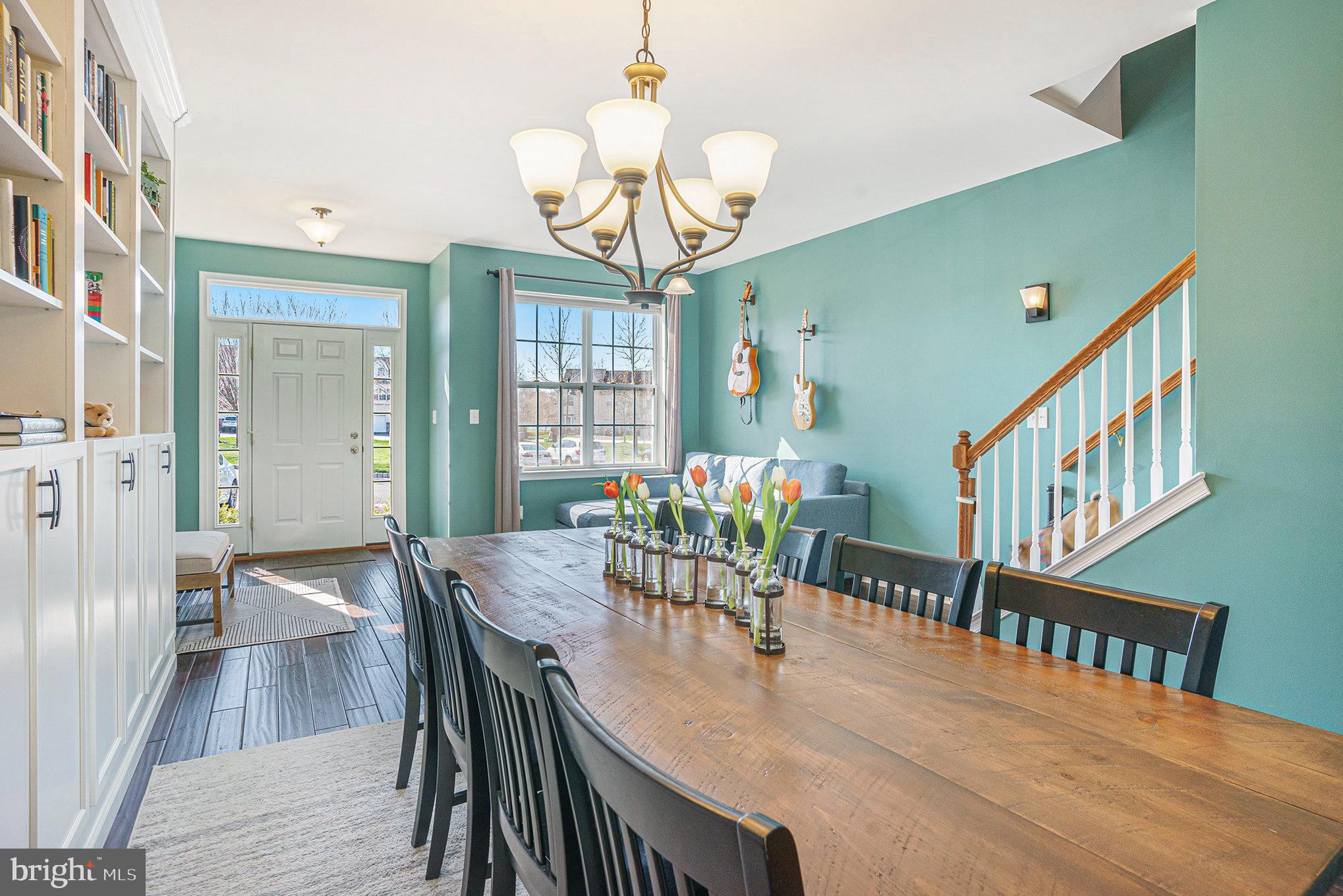 367 MANOR CIRCLE