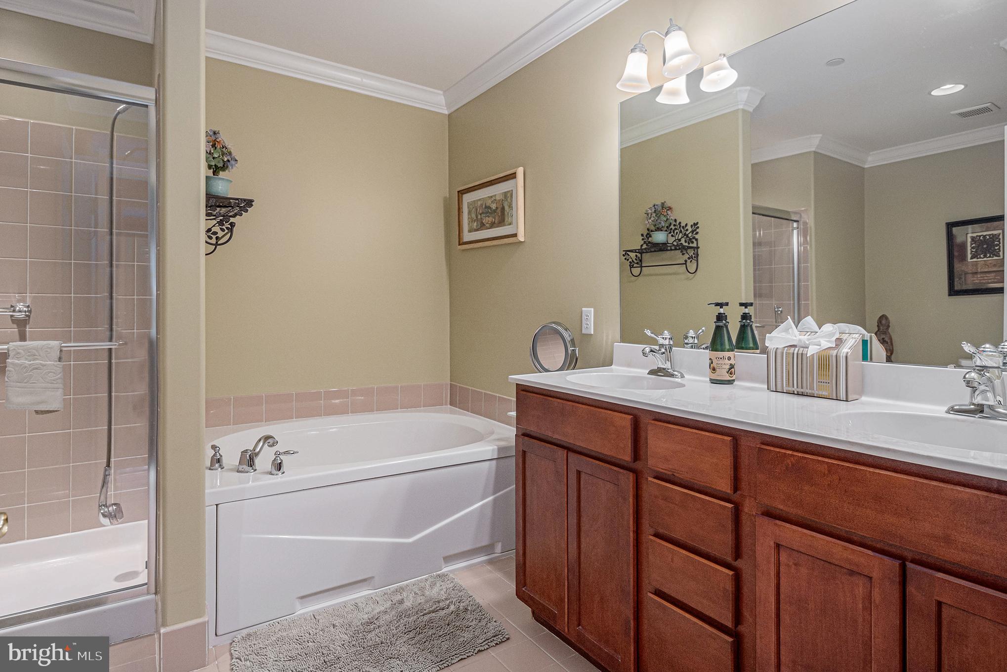 2471 MERRI CLAUDE DRIVE