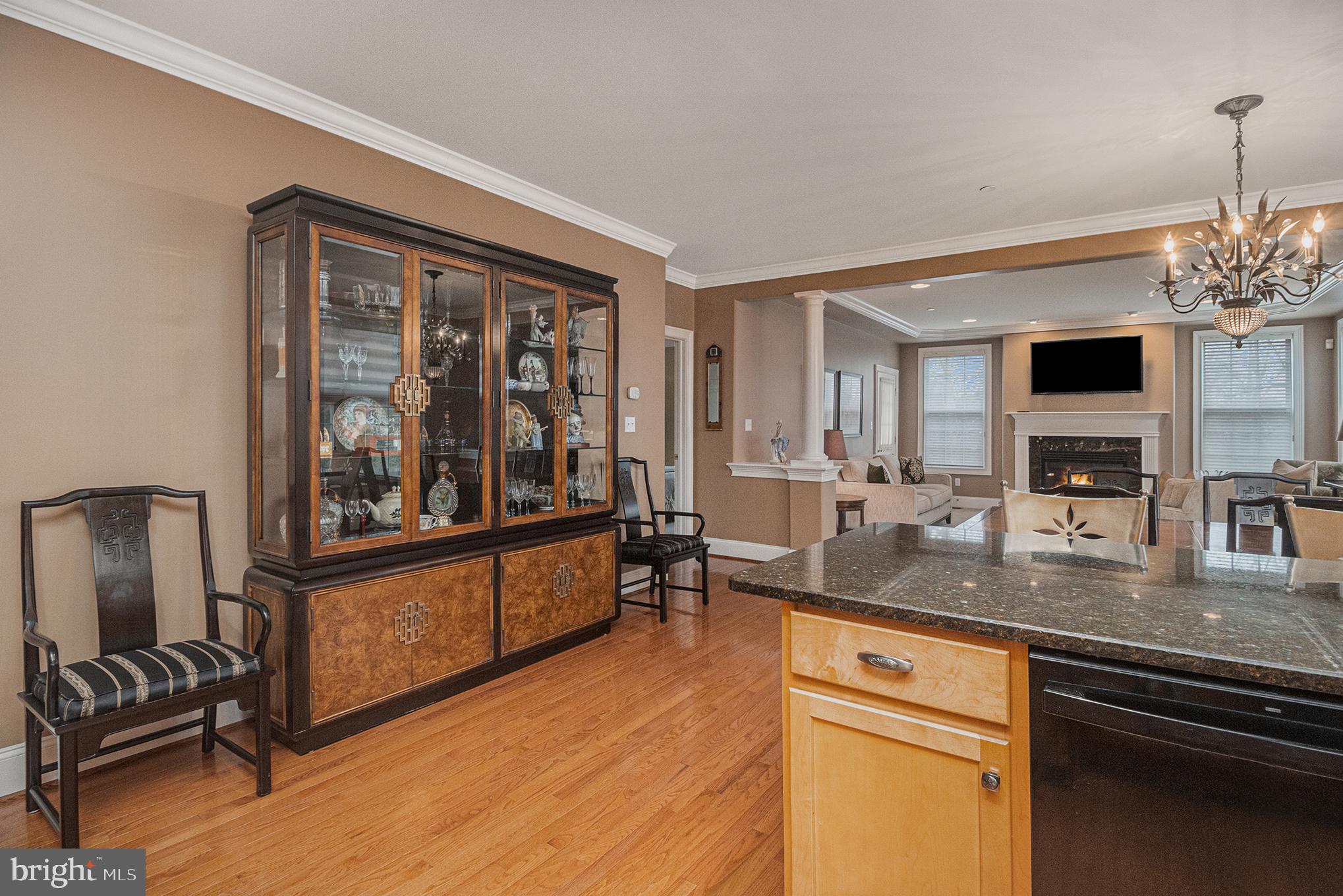 2471 MERRI CLAUDE DRIVE