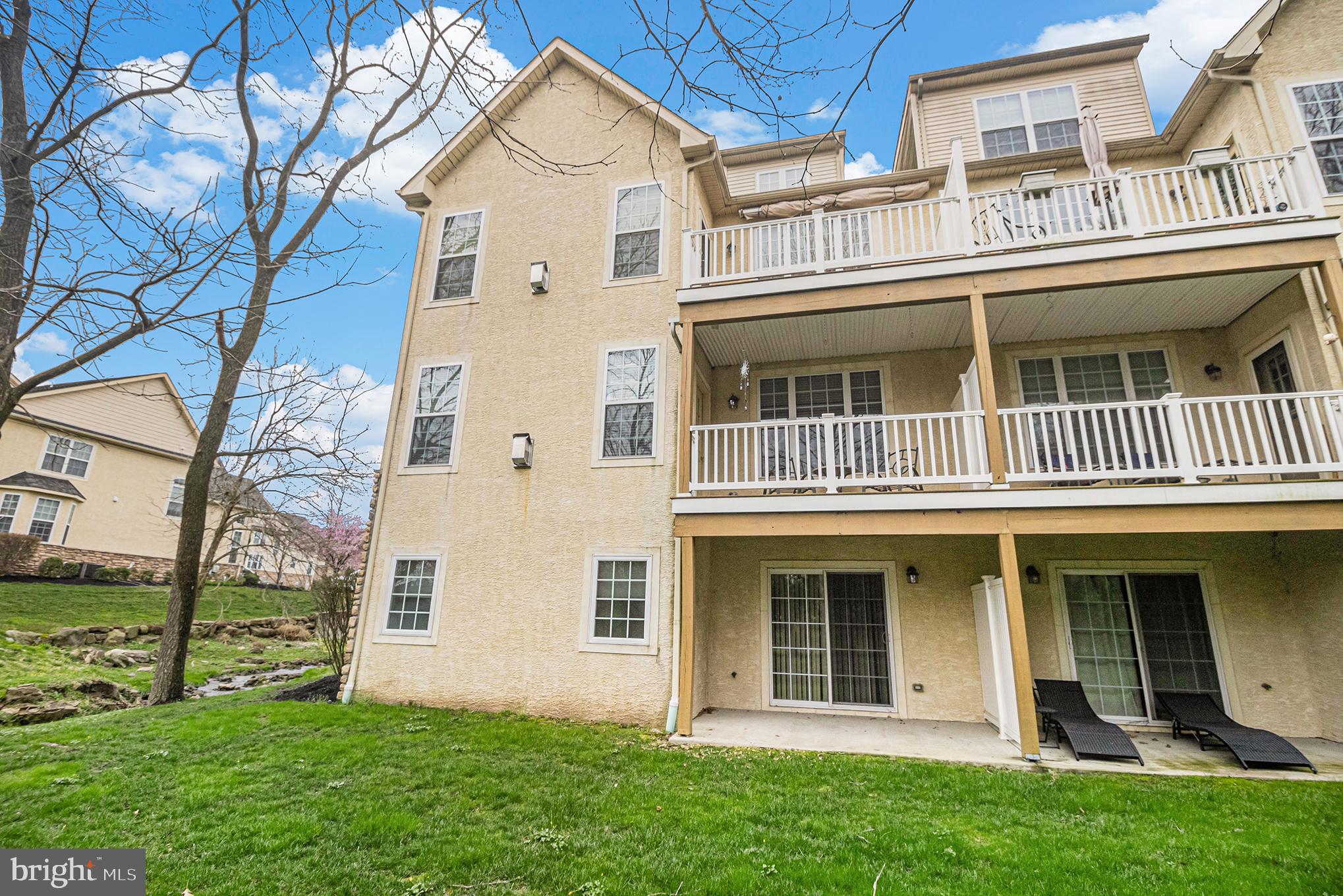 2471 MERRI CLAUDE DRIVE