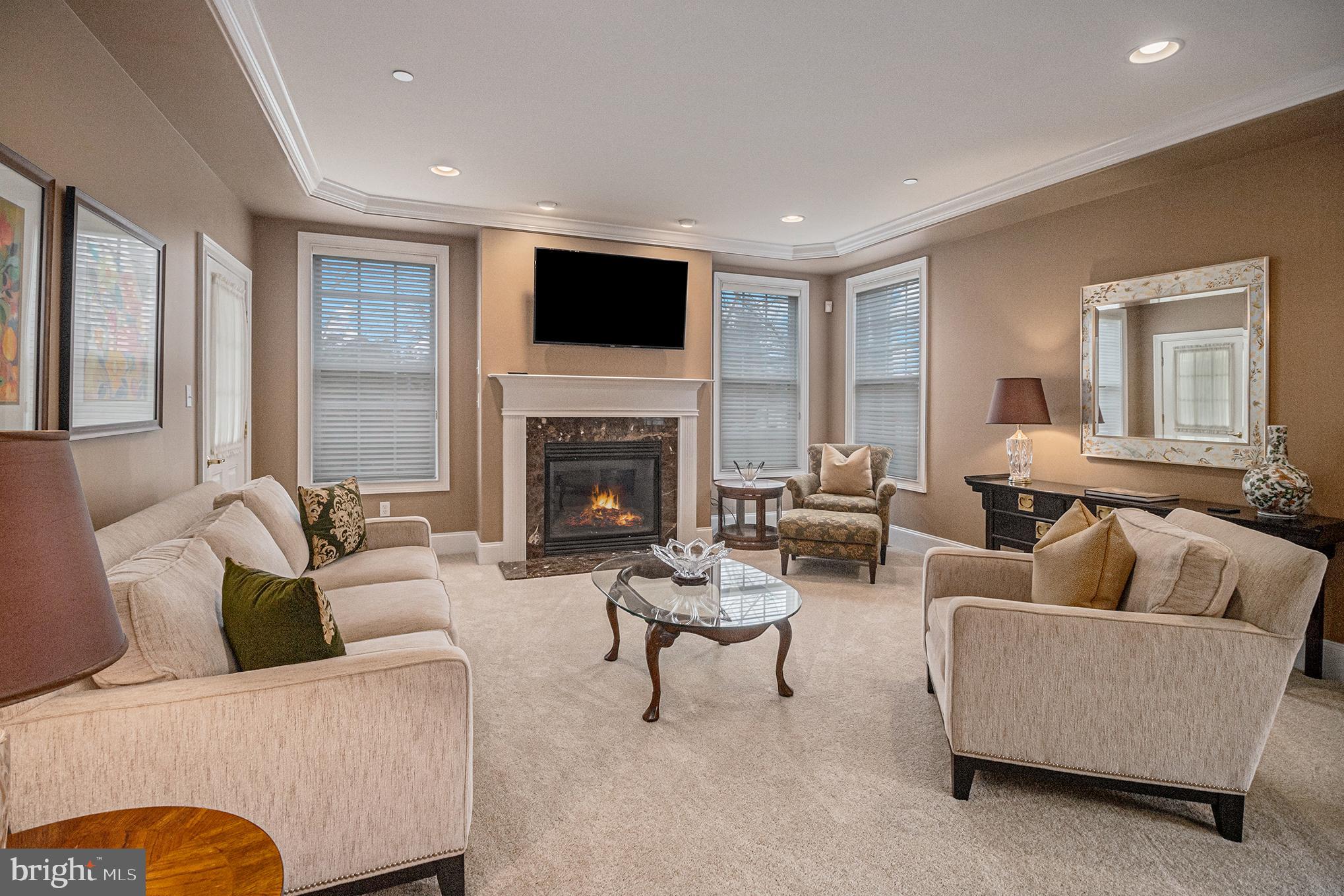 2471 MERRI CLAUDE DRIVE