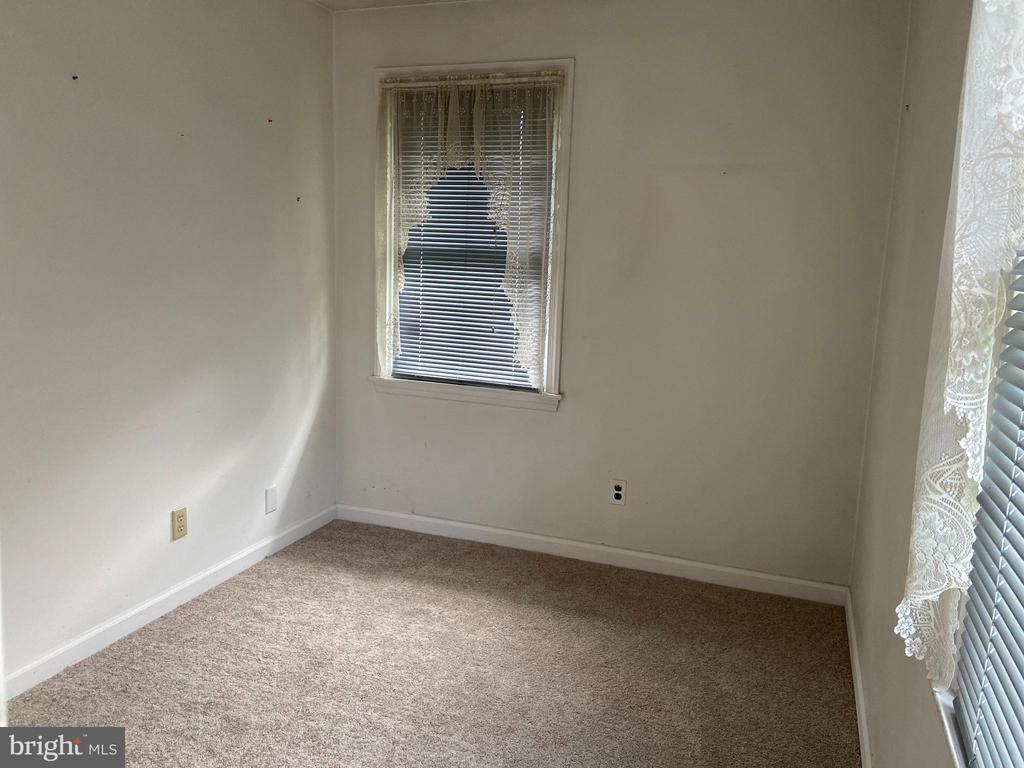 41 LAUBERT ROAD