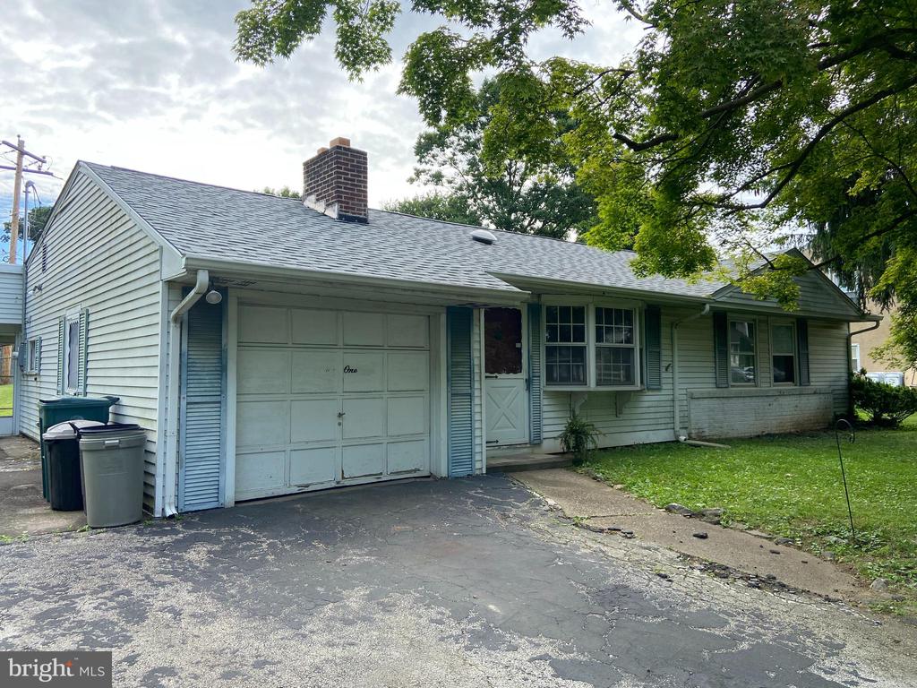 41 LAUBERT ROAD