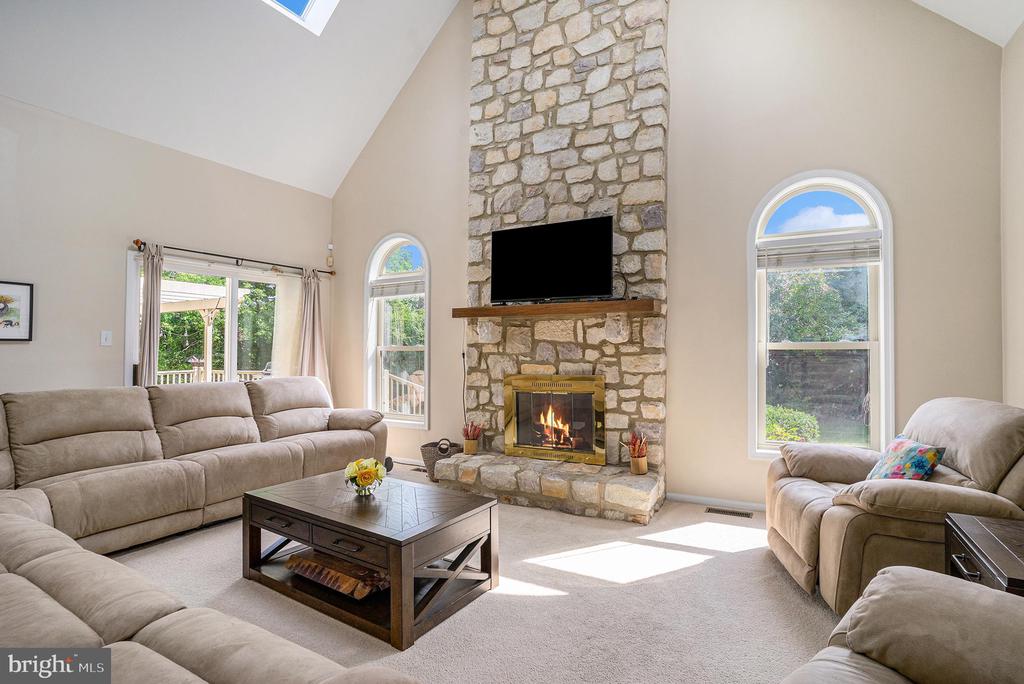139 CLOVER LEAF LANE