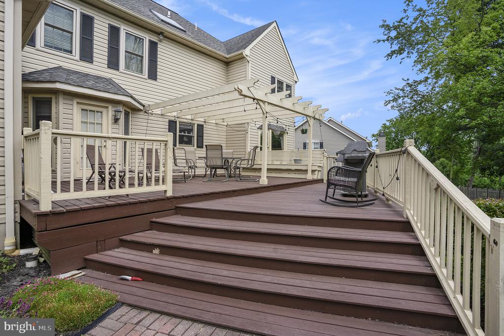 139 CLOVER LEAF LANE