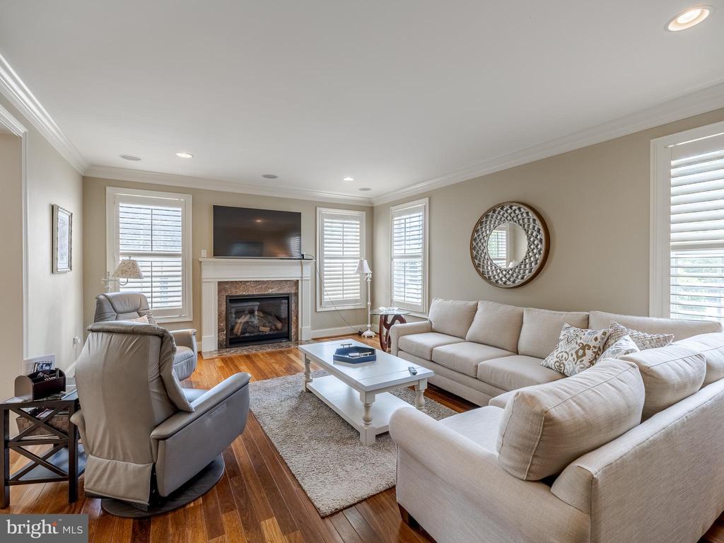 108 ELK COURT