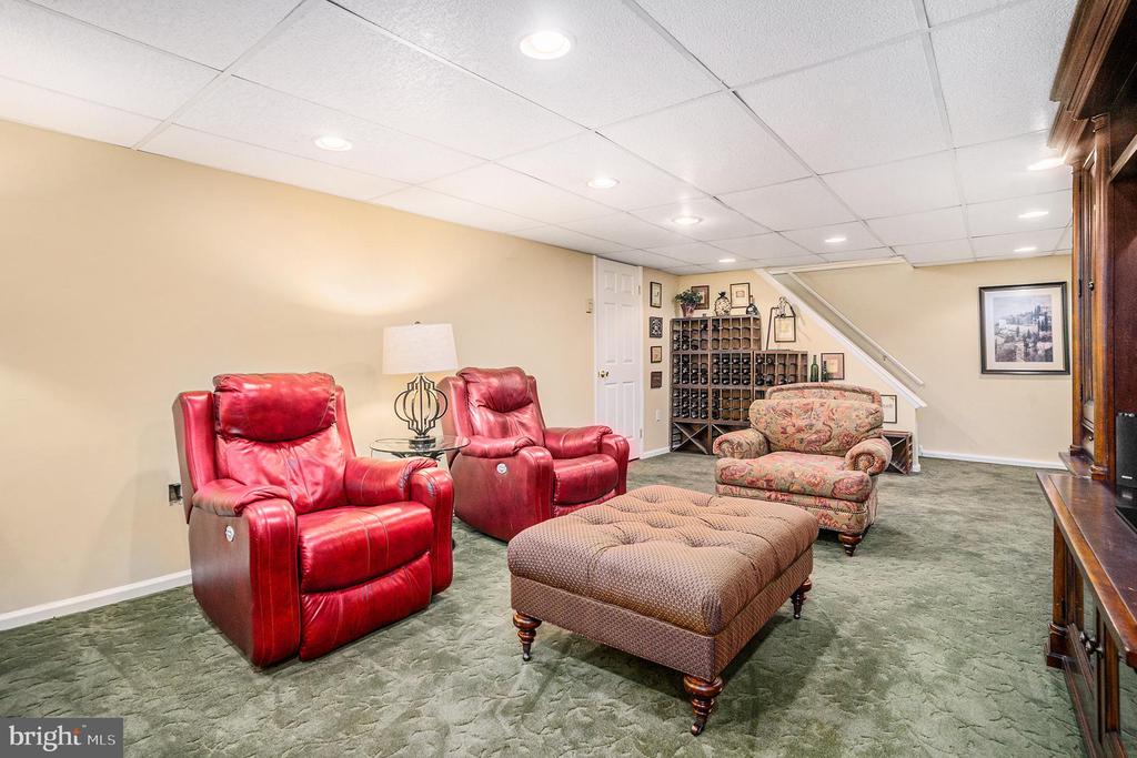 367 GOSLING DRIVE
