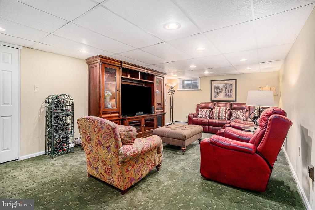 367 GOSLING DRIVE