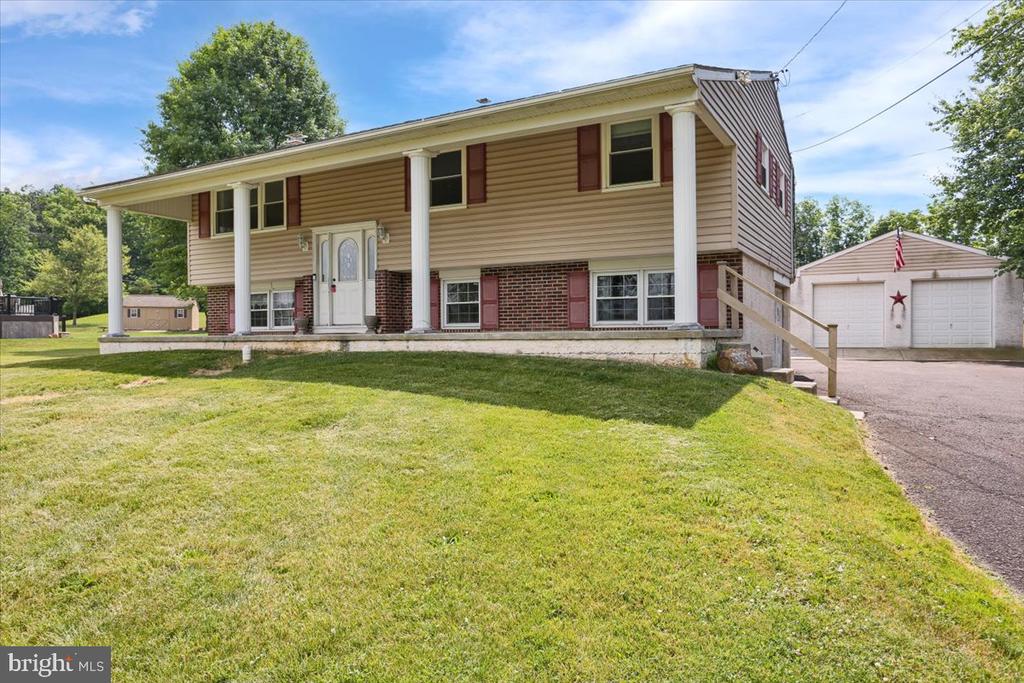 3312 NEW HANOVER SQUARE ROAD