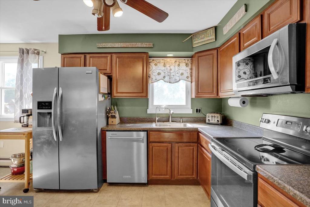 3312 NEW HANOVER SQUARE ROAD