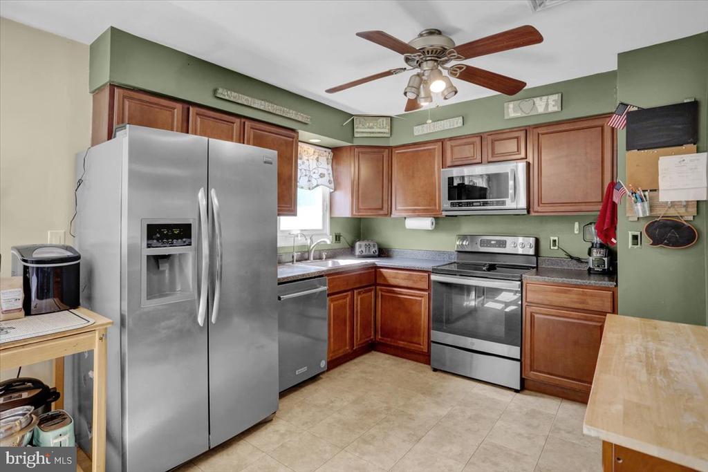 3312 NEW HANOVER SQUARE ROAD