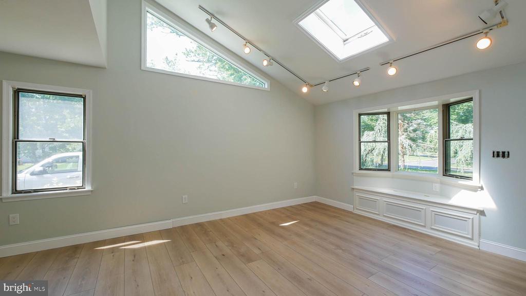 409 MARIE ROAD