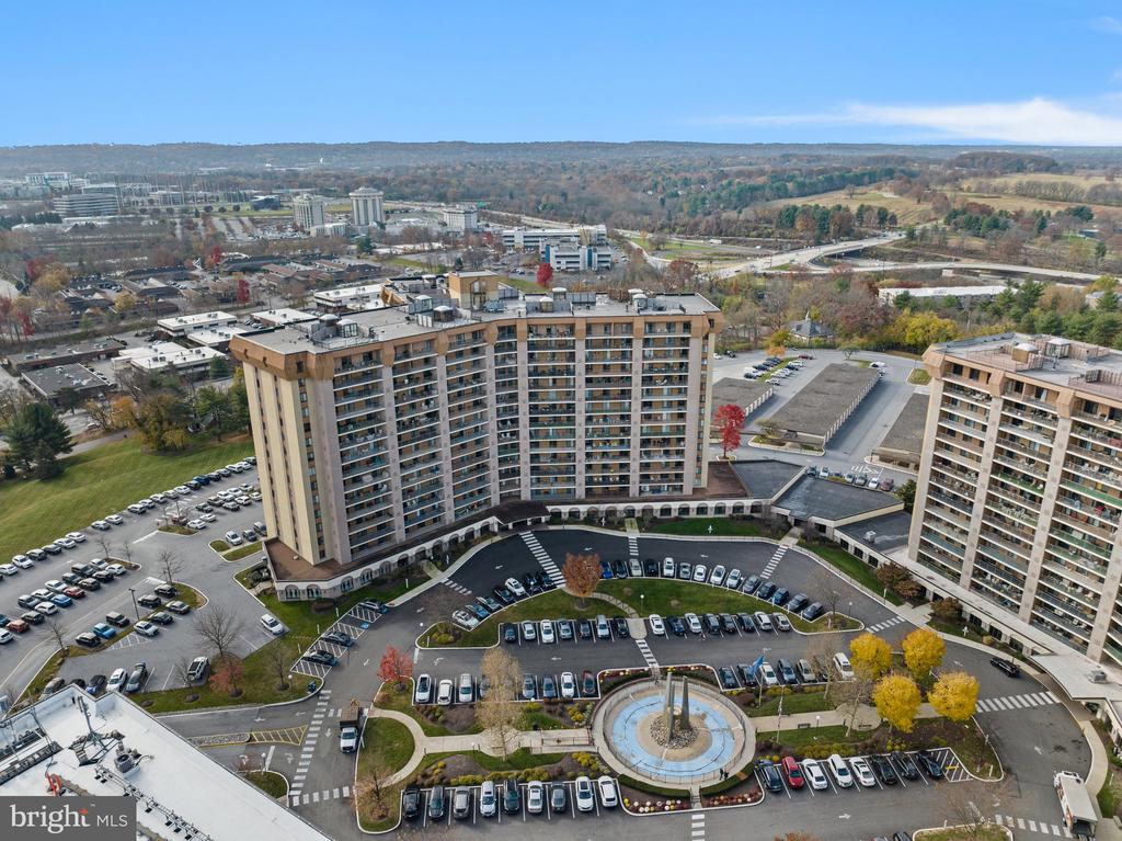 10608 VALLEY FORGE CIRCLE 608