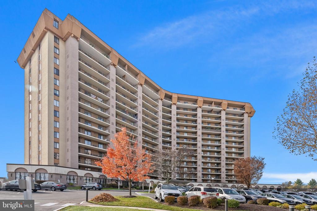 10608 VALLEY FORGE CIRCLE 608