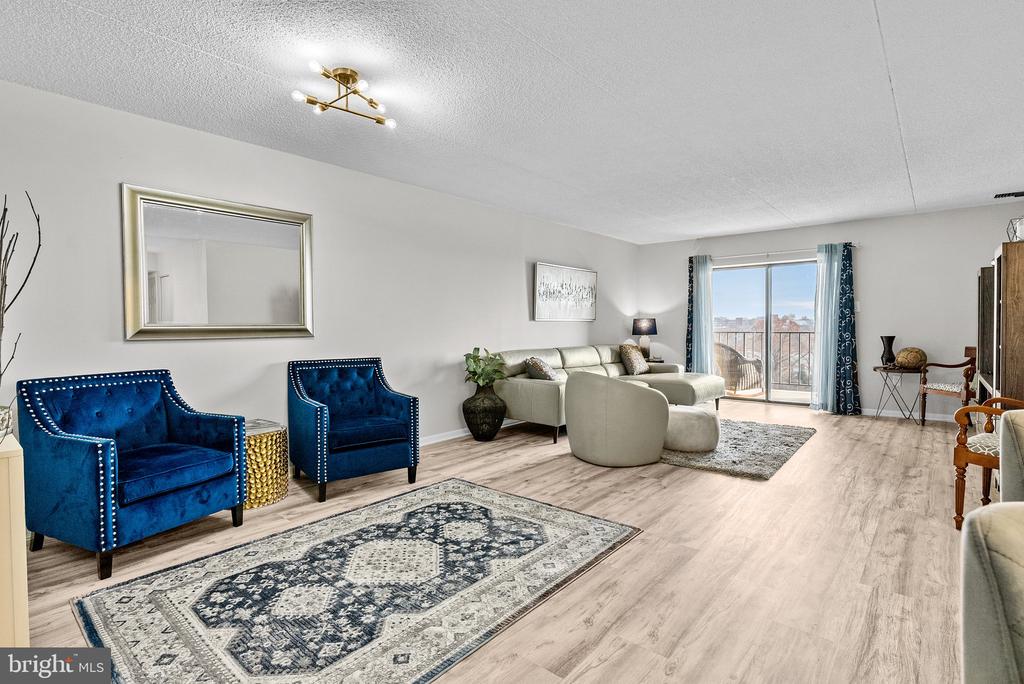 10608 VALLEY FORGE CIRCLE 608