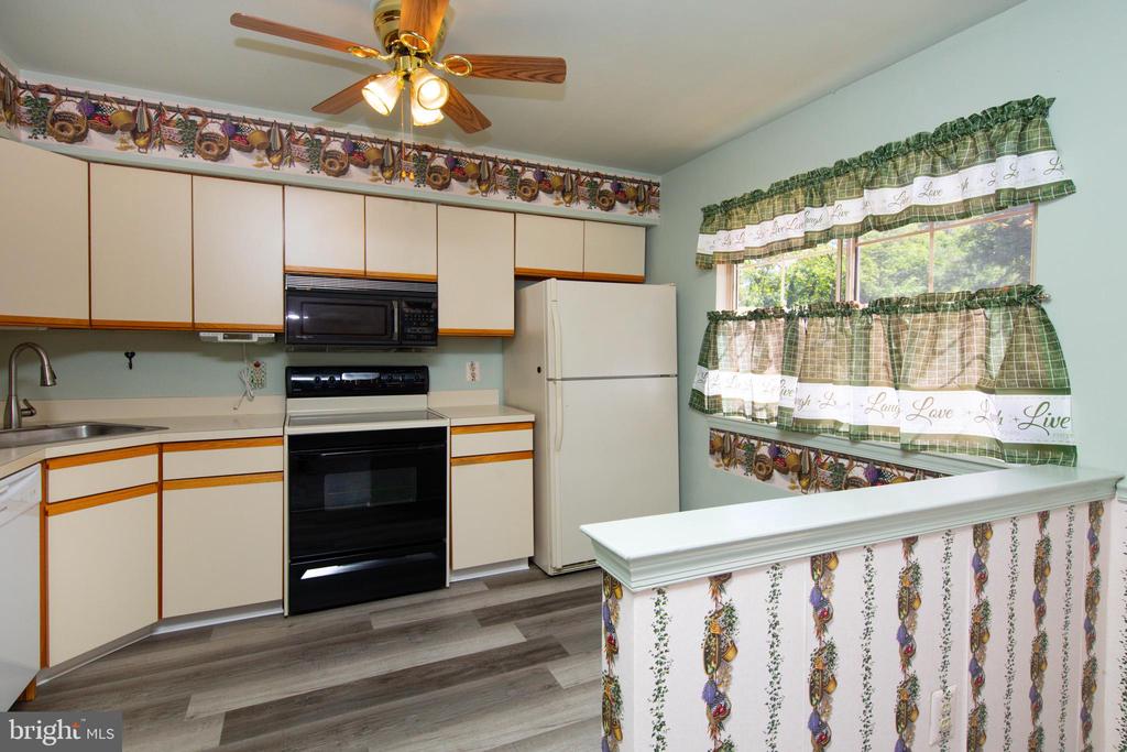 403 BROWN BRIAR CIRCLE