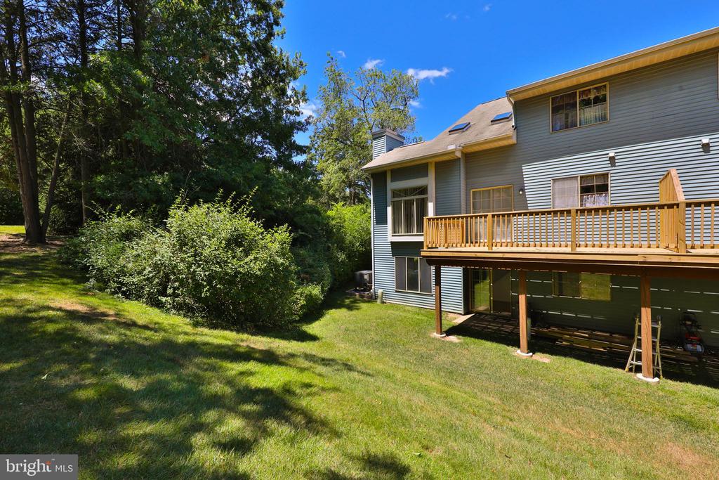 403 BROWN BRIAR CIRCLE