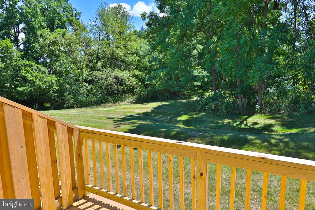 403 BROWN BRIAR CIRCLE