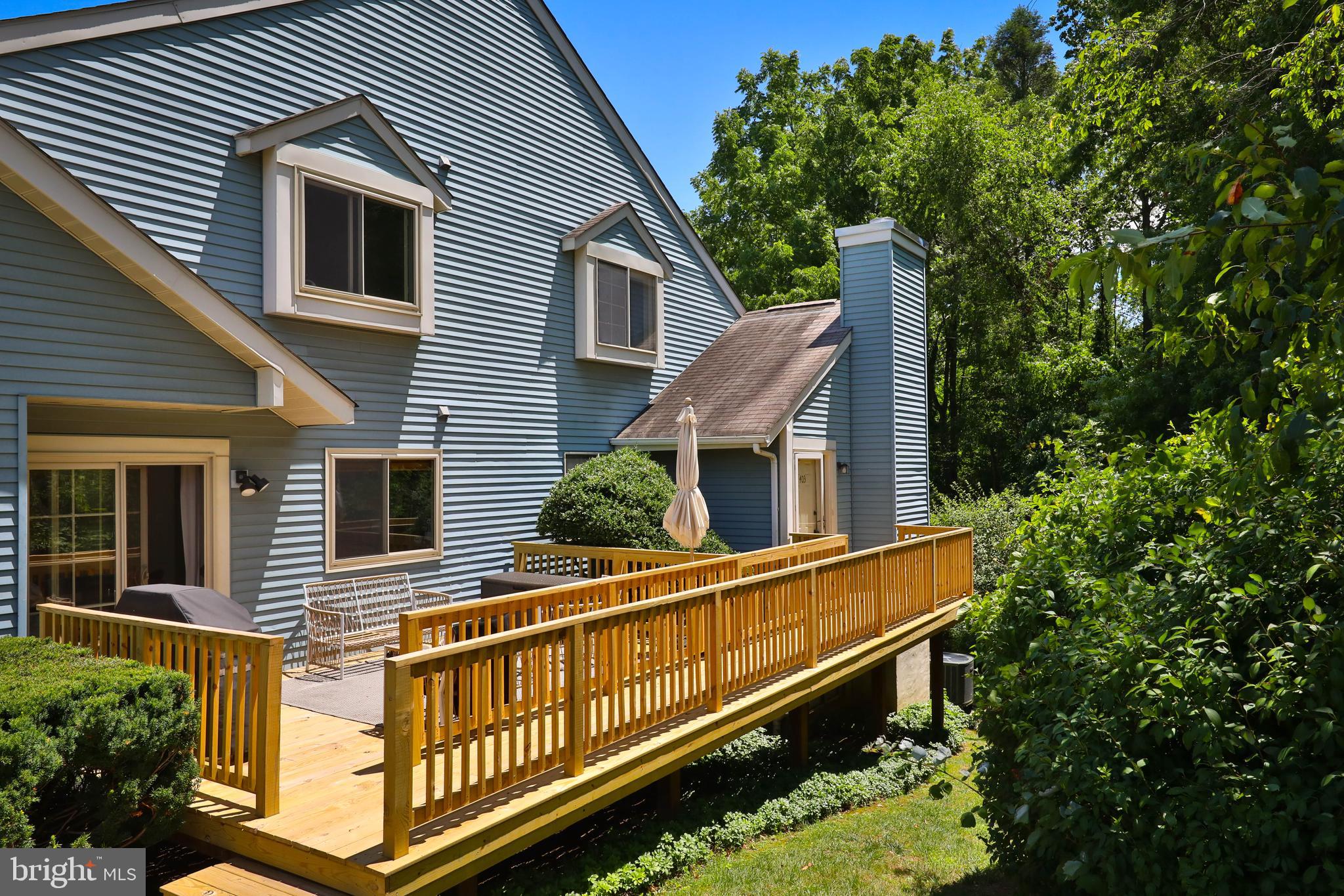 403 BROWN BRIAR CIRCLE