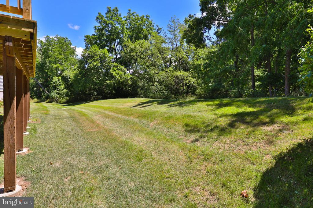 403 BROWN BRIAR CIRCLE