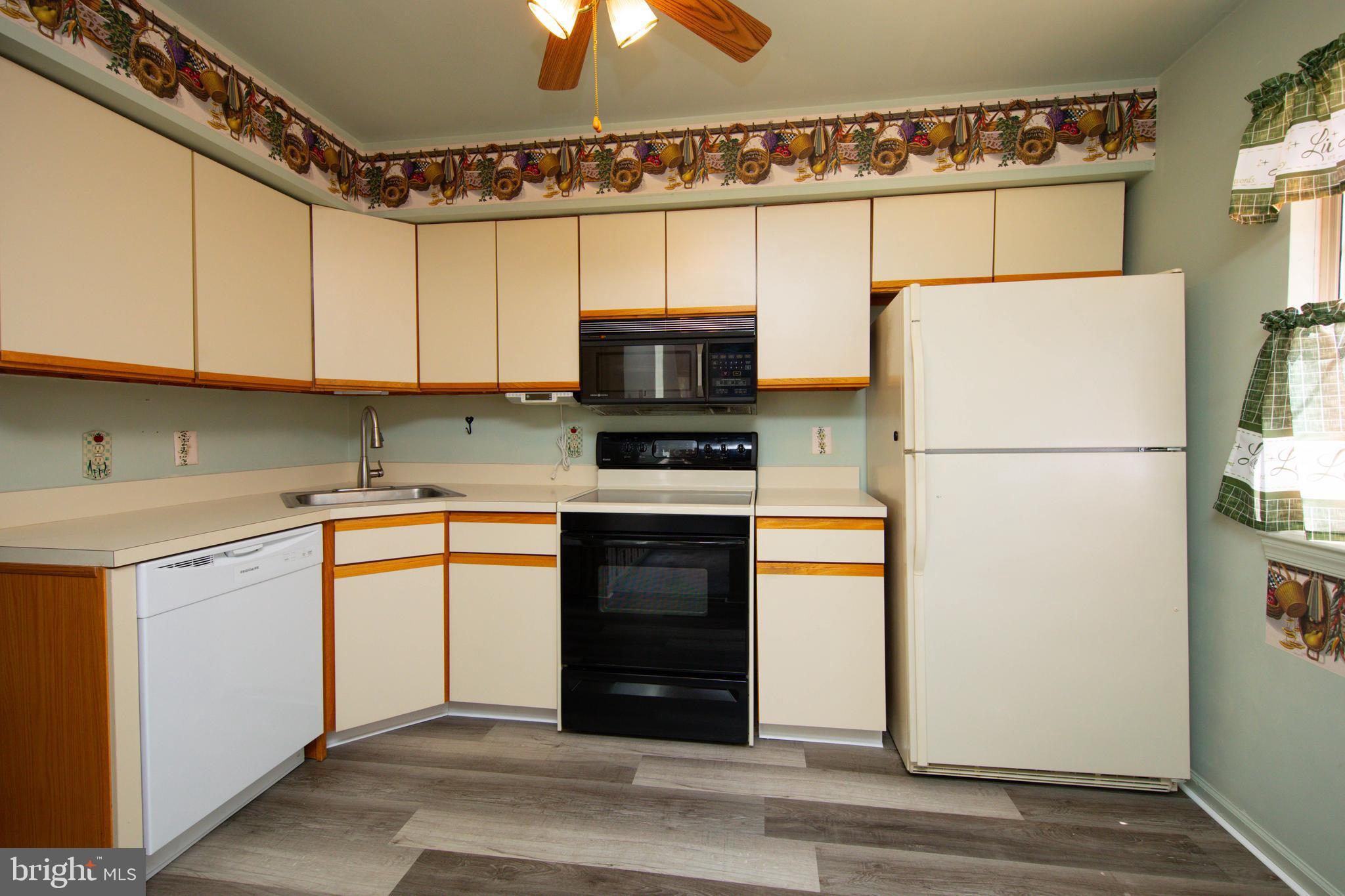 403 BROWN BRIAR CIRCLE