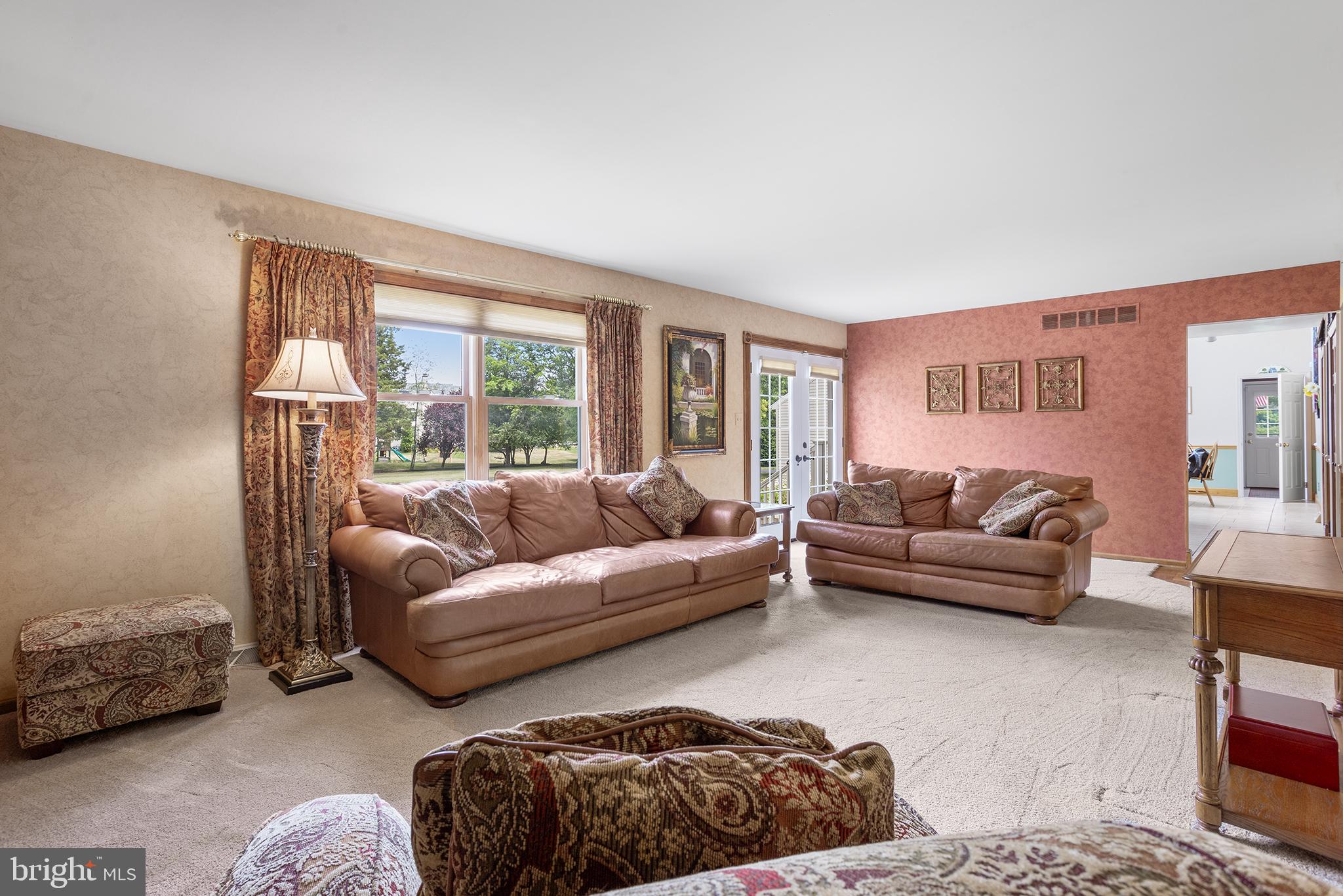 1122 CANTERBURY DRIVE