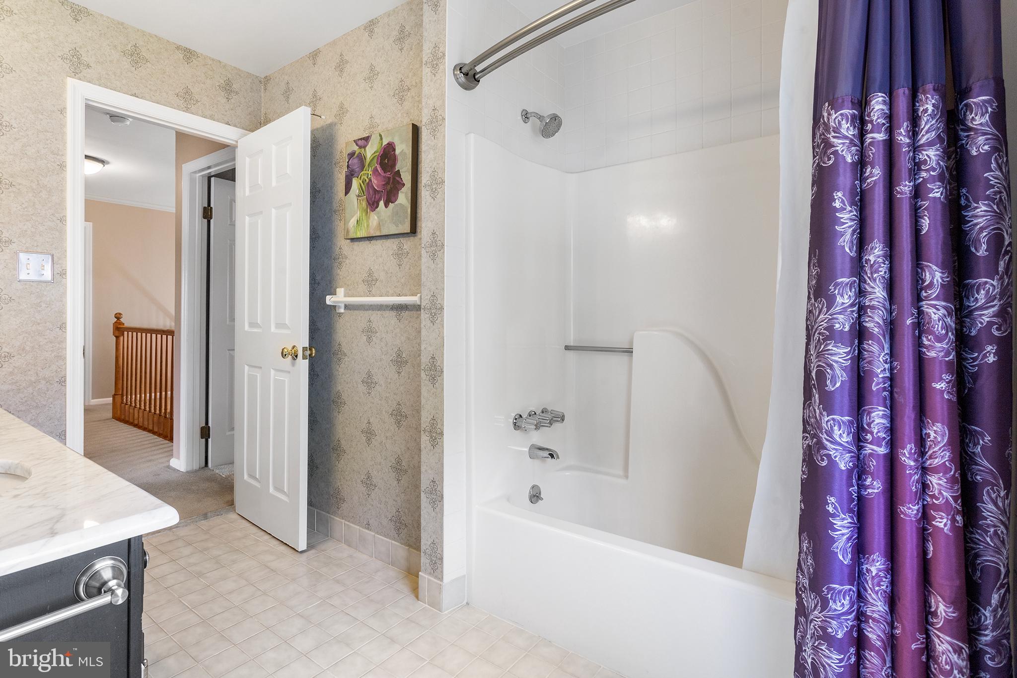 1122 CANTERBURY DRIVE