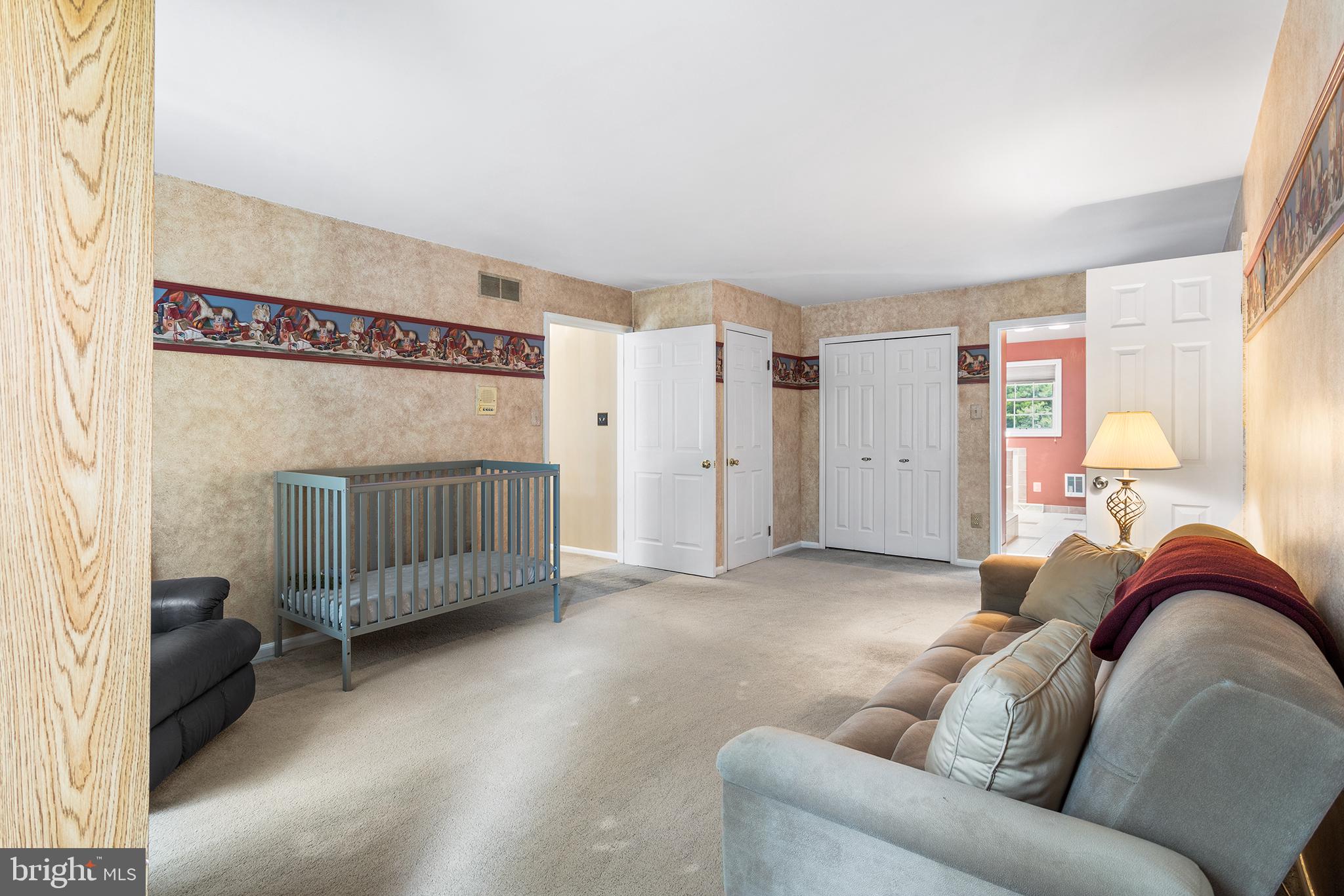 1122 CANTERBURY DRIVE