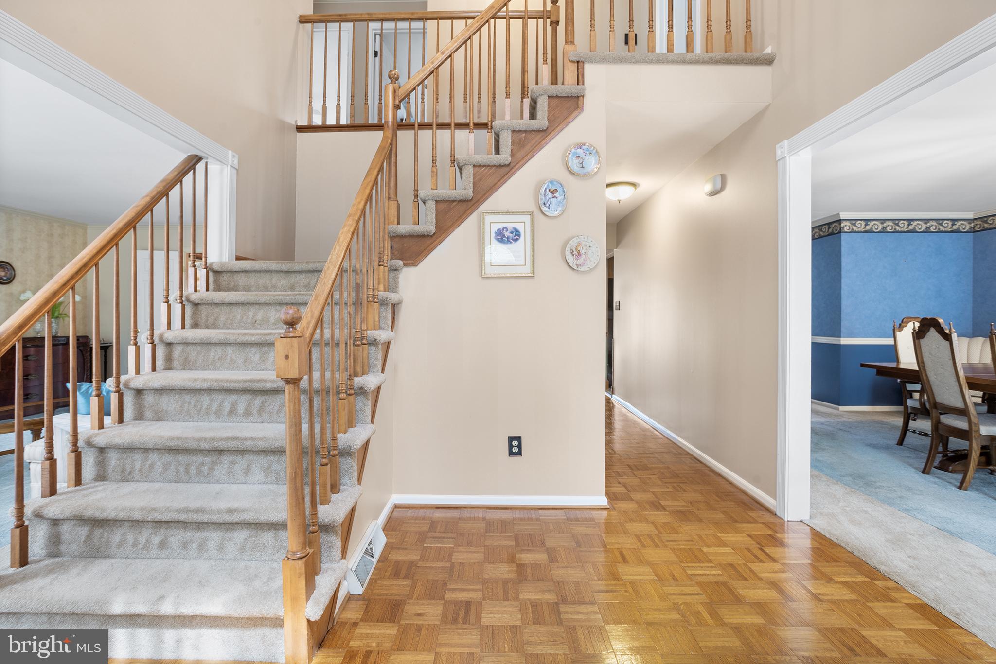 1122 CANTERBURY DRIVE