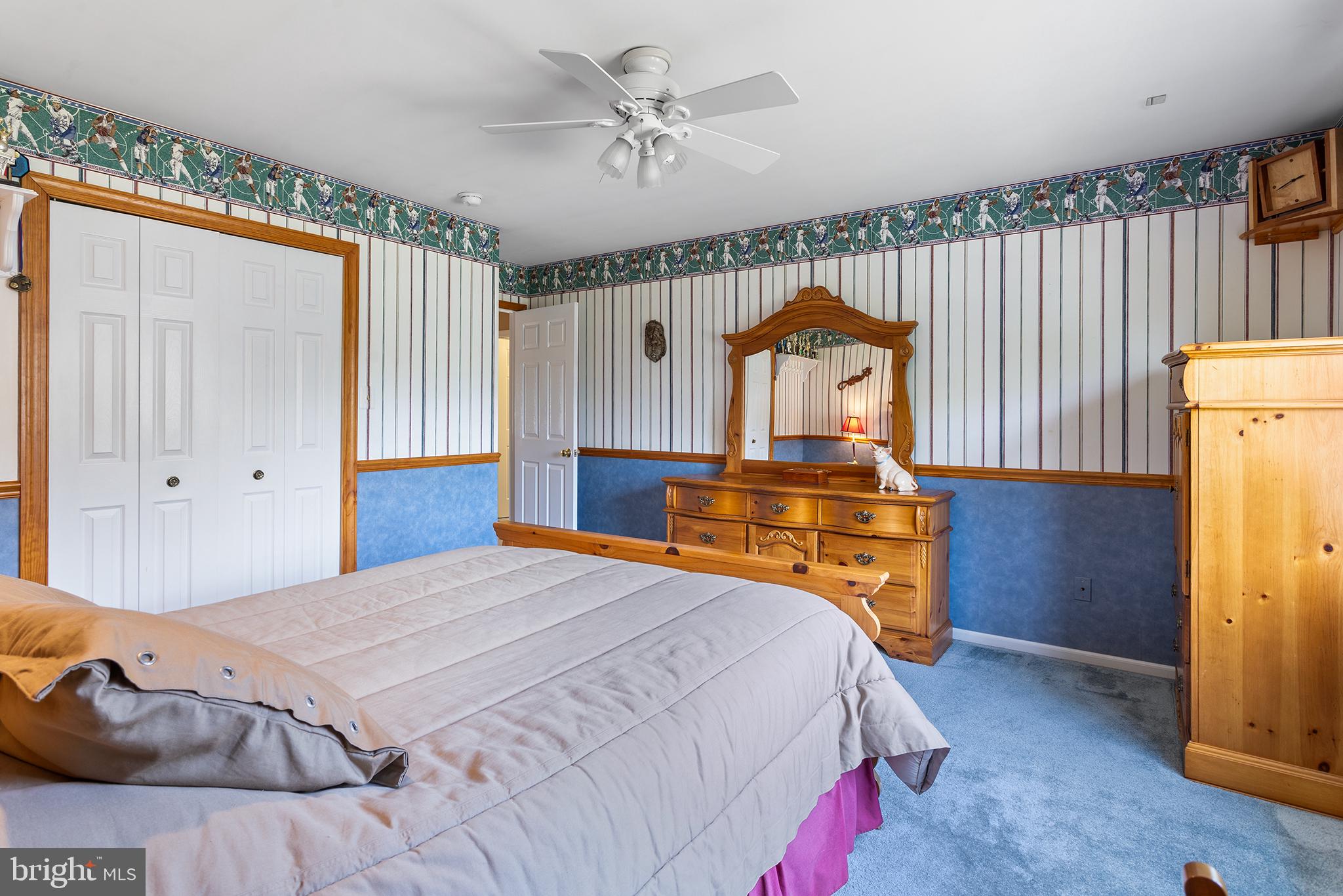 1122 CANTERBURY DRIVE