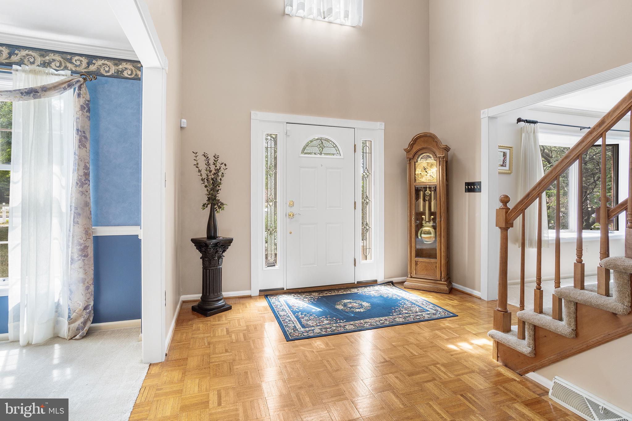 1122 CANTERBURY DRIVE