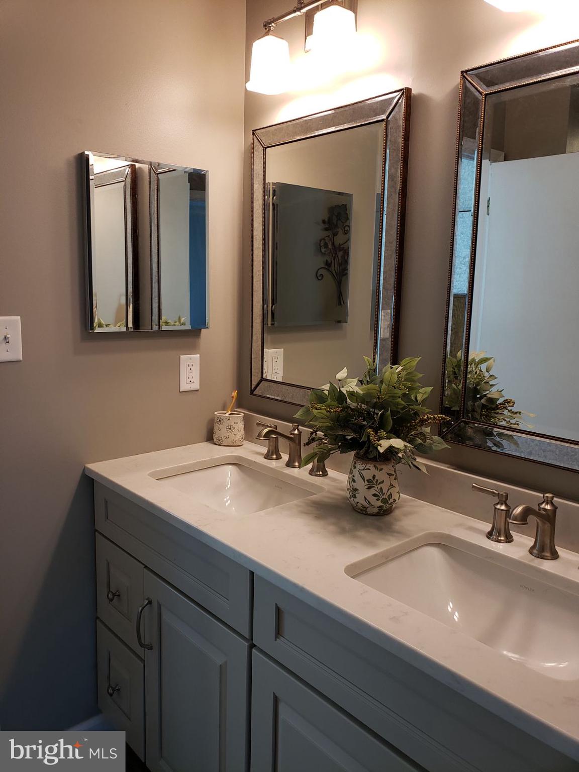 1212 WINDMILL CIRCLE