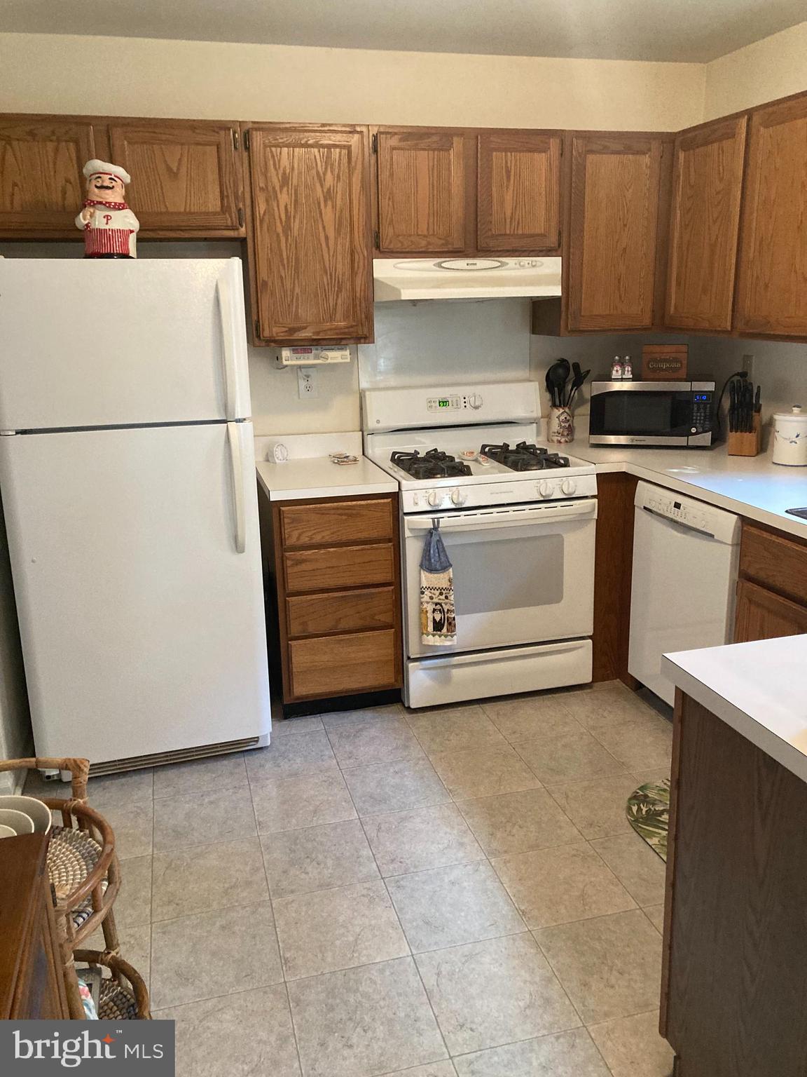 1212 WINDMILL CIRCLE