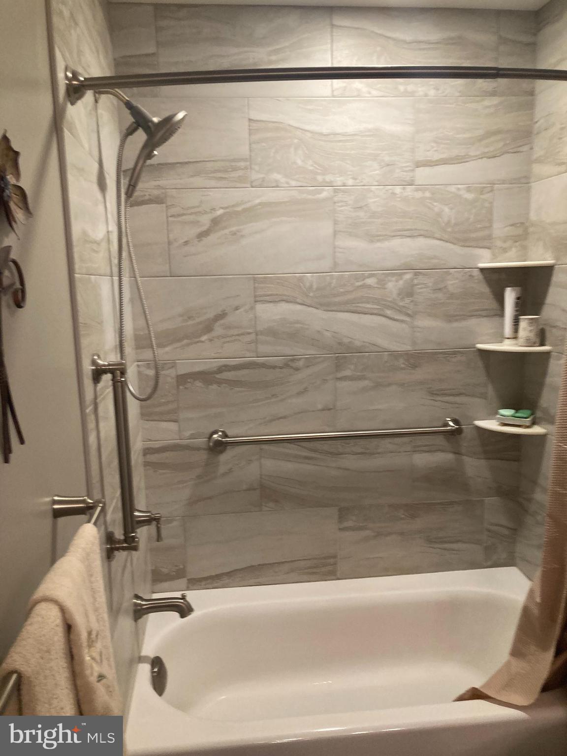 1212 WINDMILL CIRCLE