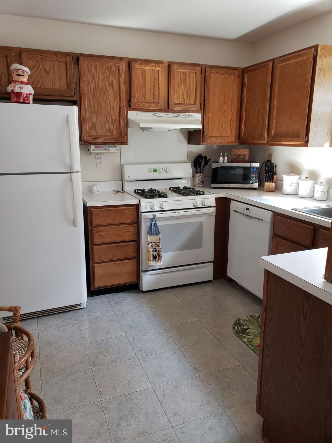 1212 WINDMILL CIRCLE